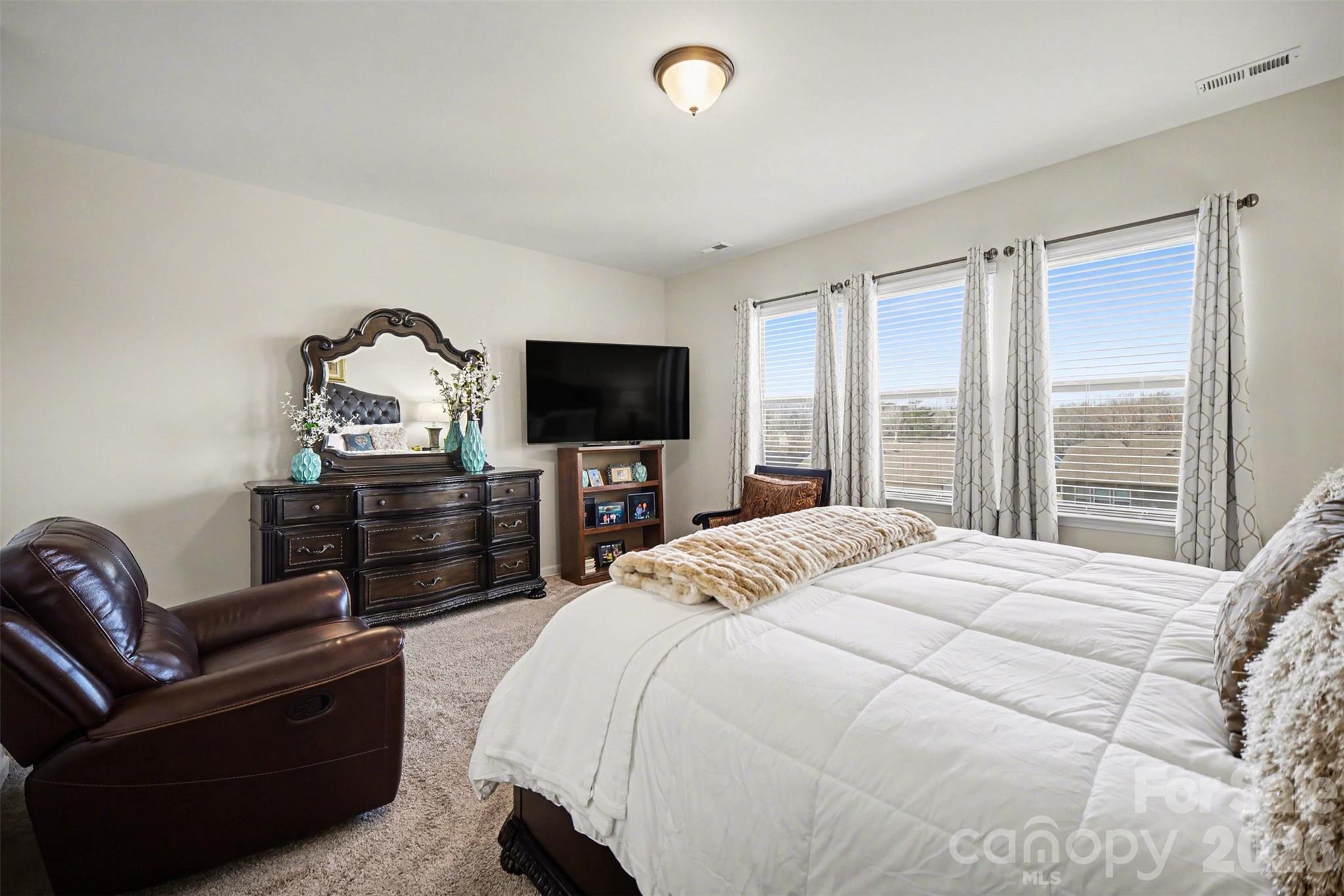 15200 Autumn Sage Drive Property Photo 32