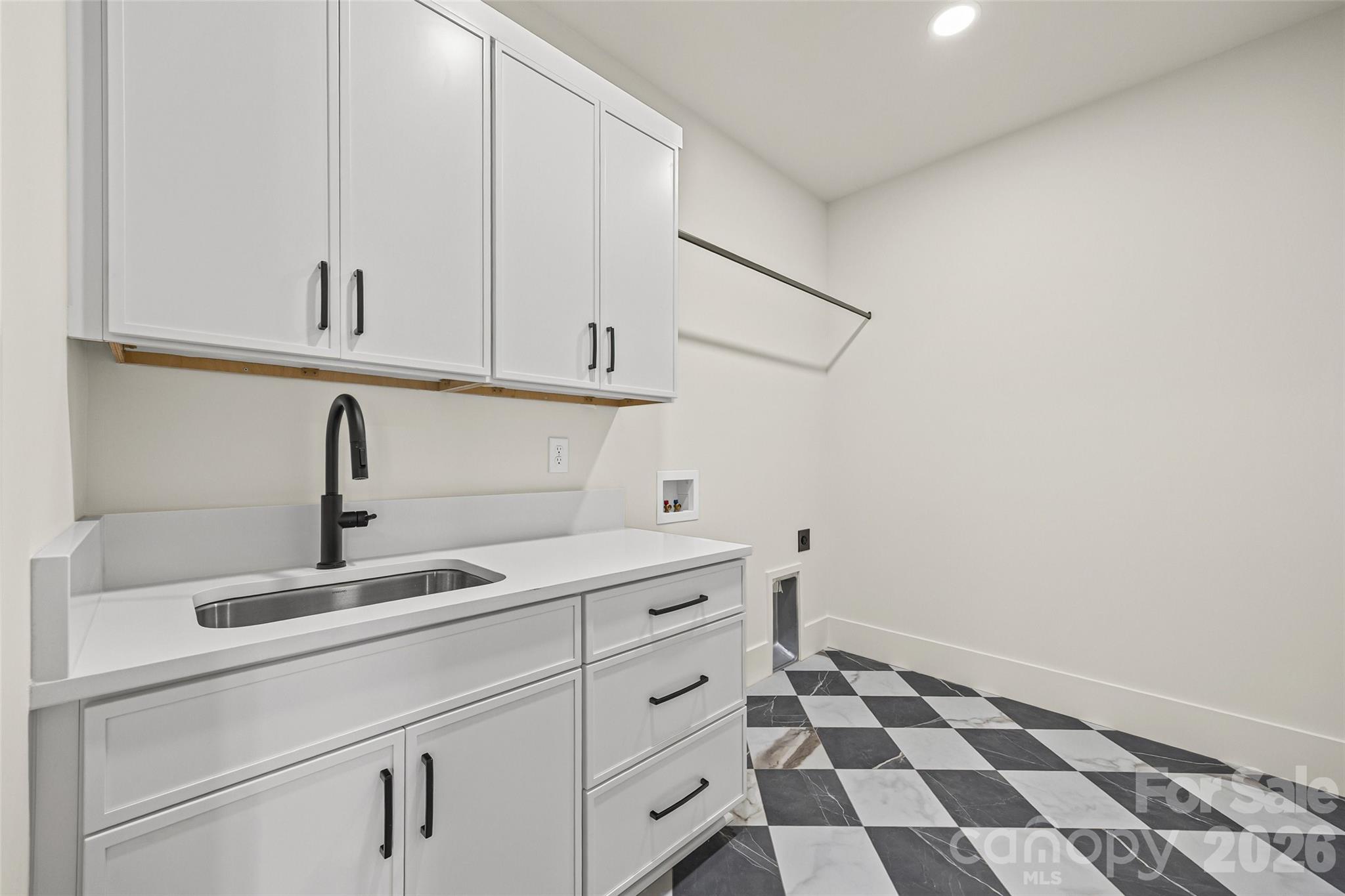 7105 Essington Drive Property Photo 29