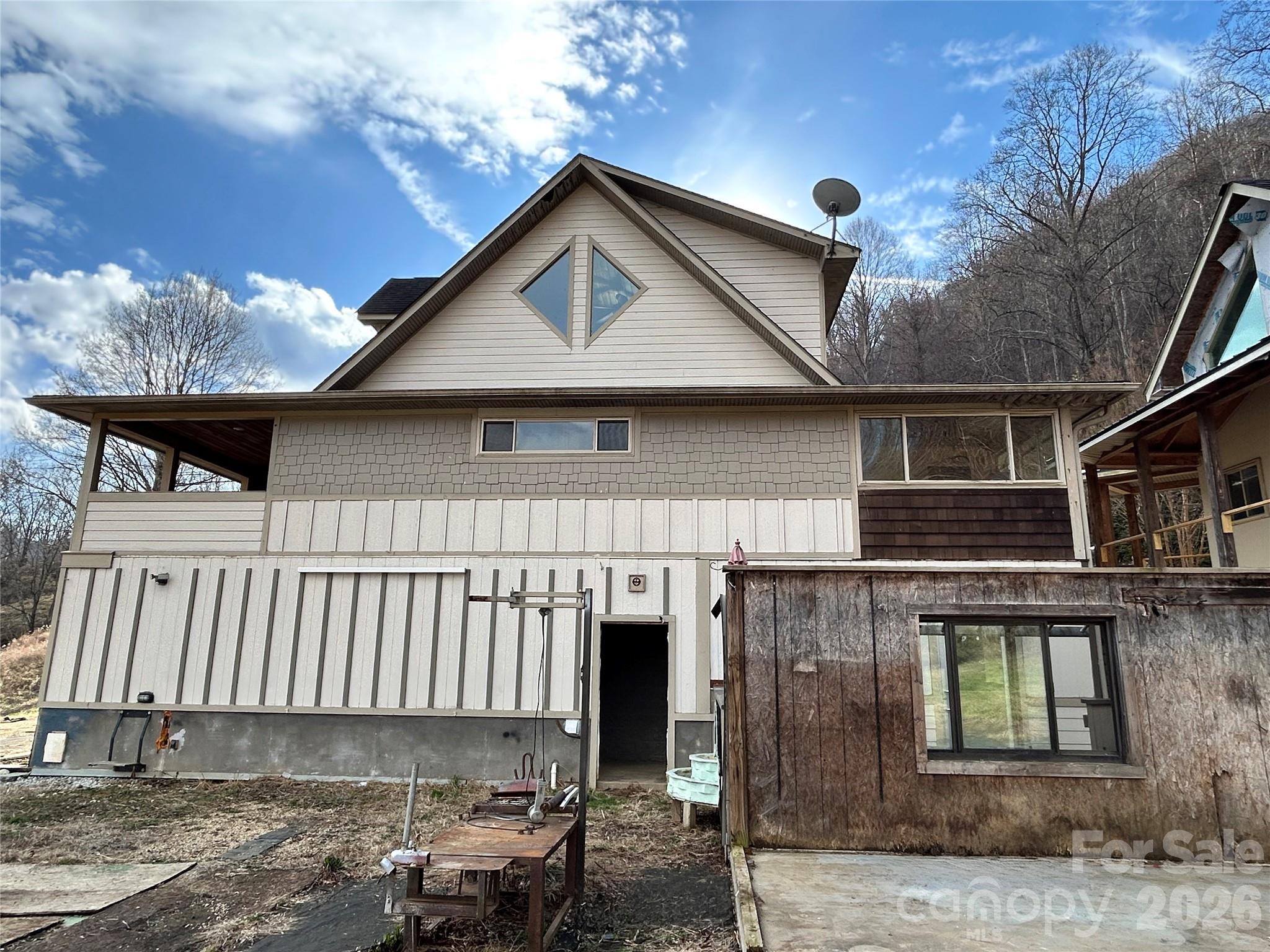 330 Potts Drive Property Photo 11