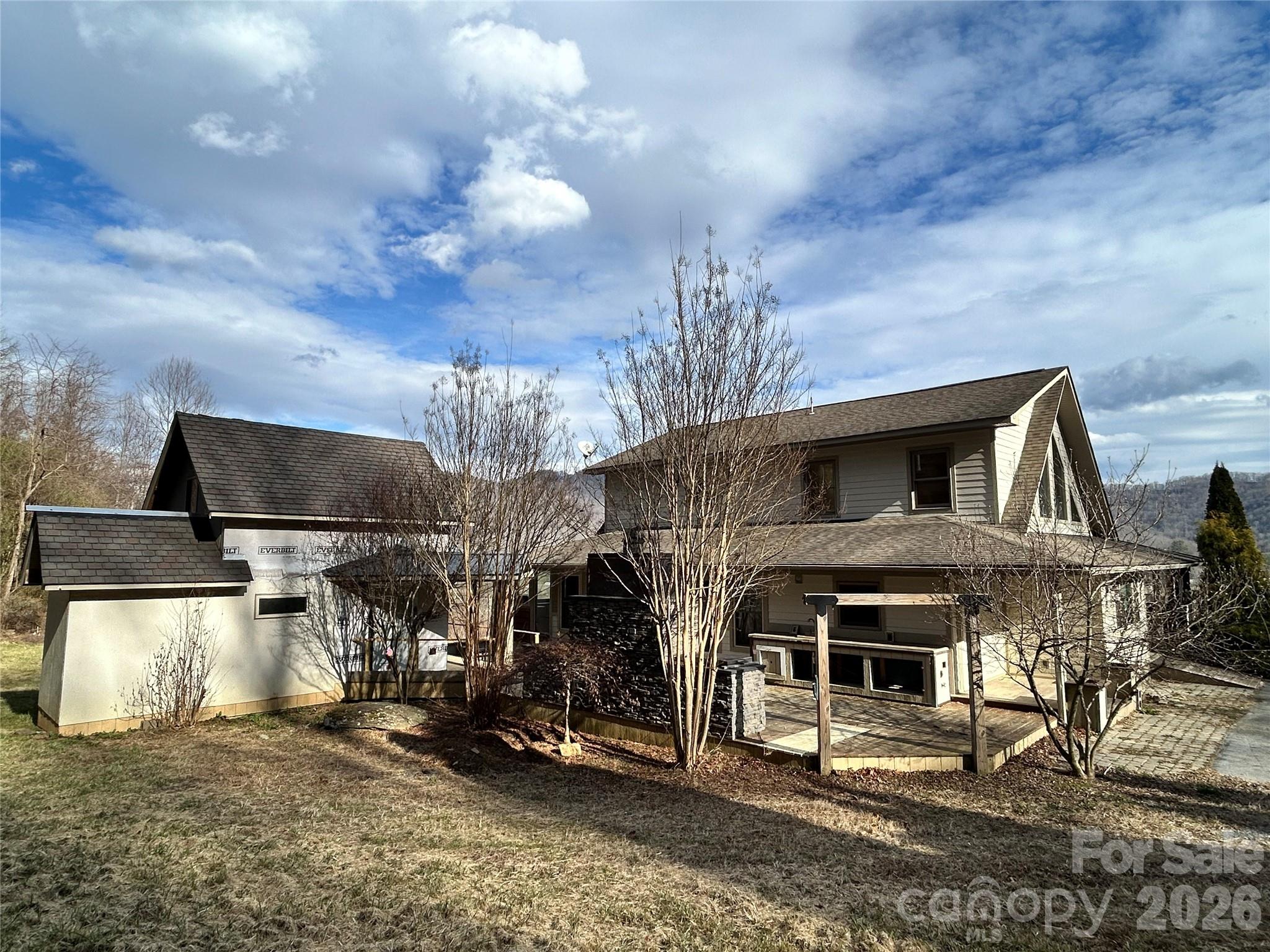 330 Potts Drive Property Photo 13
