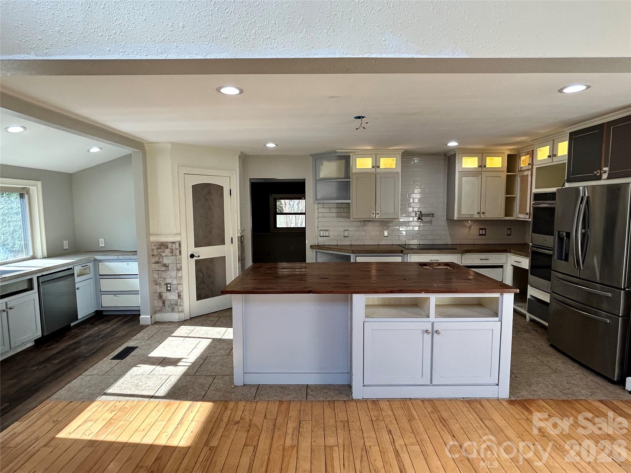 330 Potts Drive Property Photo 22