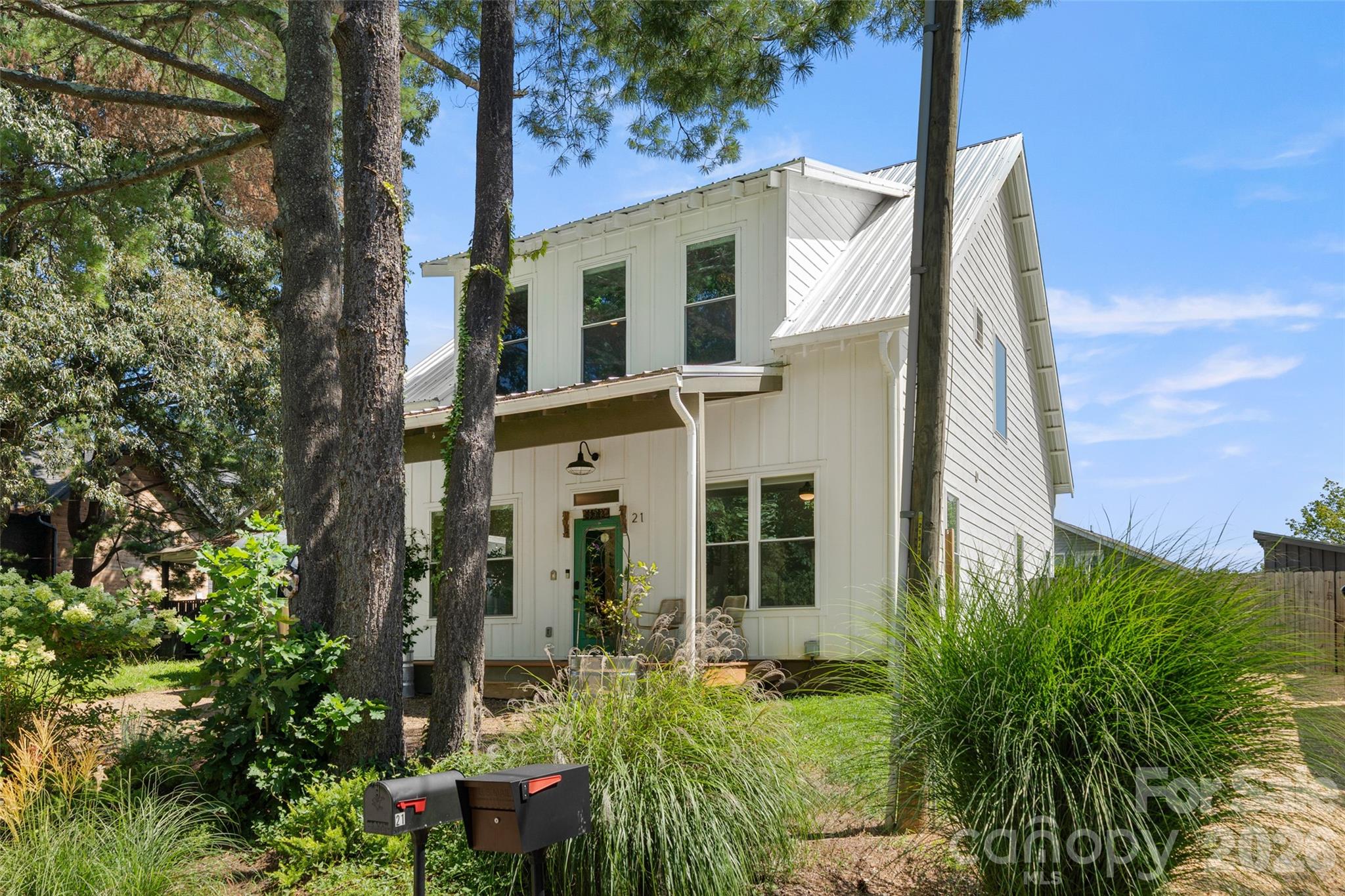21 Boyd Avenue Property Photo 4