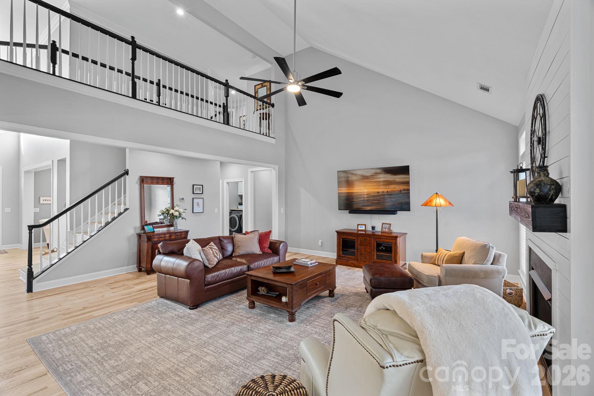2474 Green Point Lane Property Photo 17