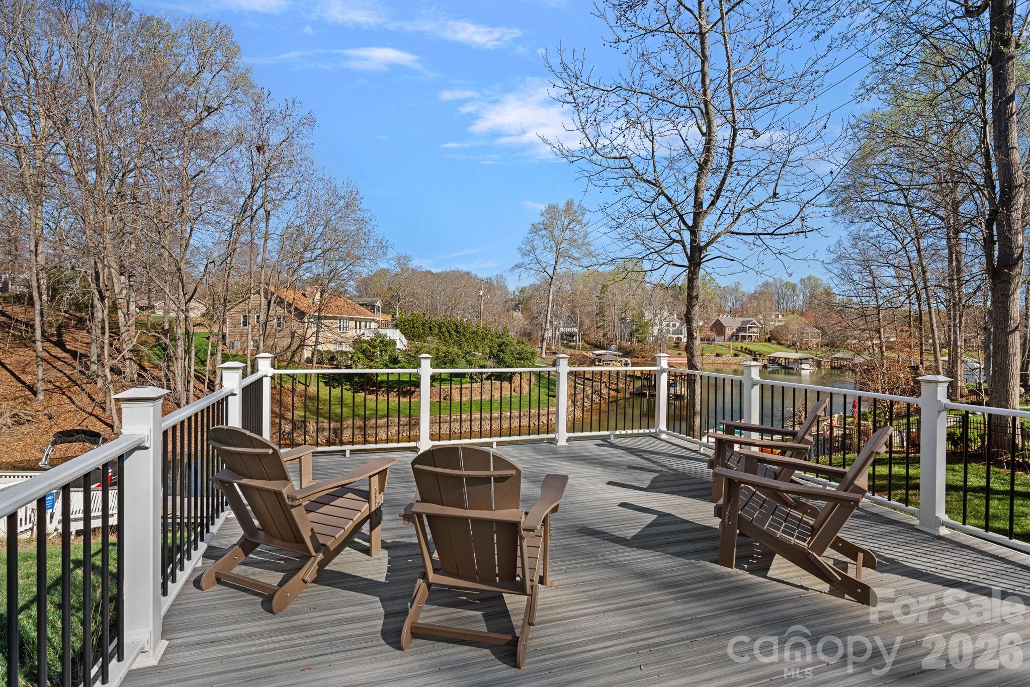 2474 Green Point Lane Property Photo 43