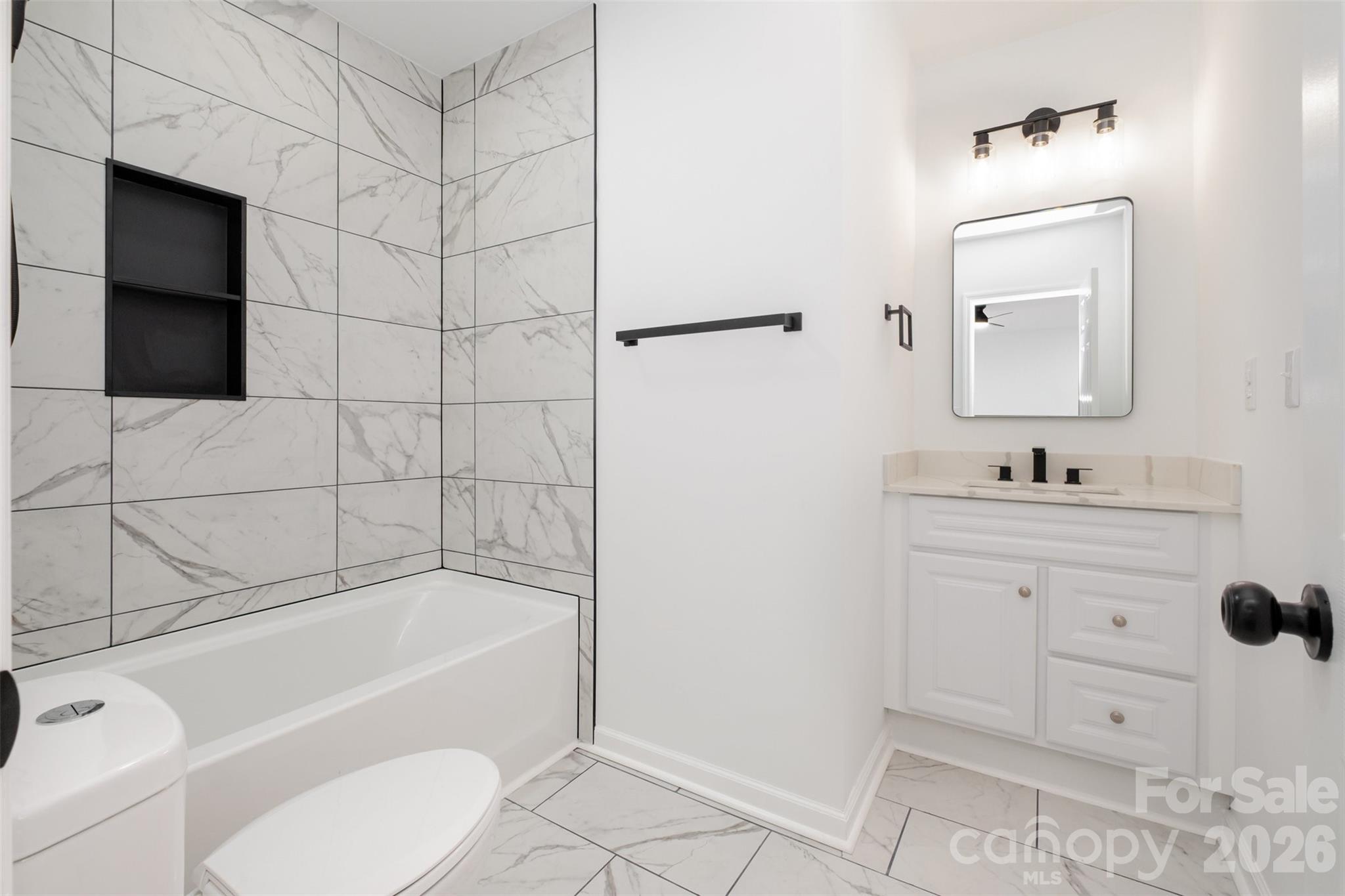 503 Circle Drive Property Photo 12