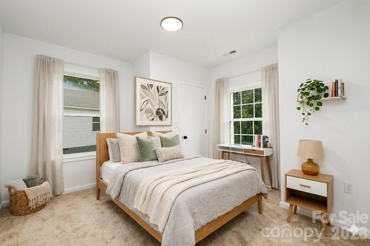 503 Circle Drive Property Photo 13