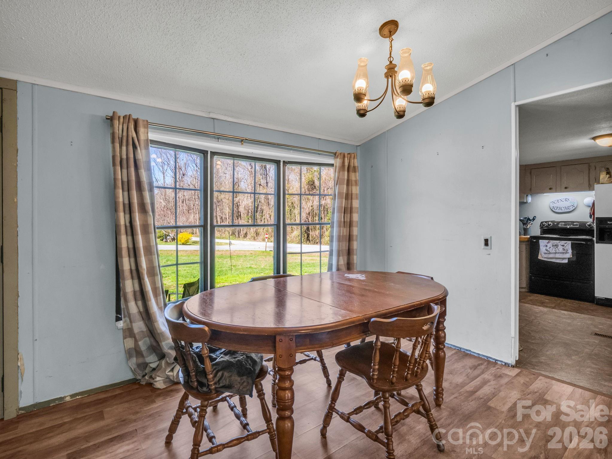 122 Hotel Hill Drive Property Photo 6