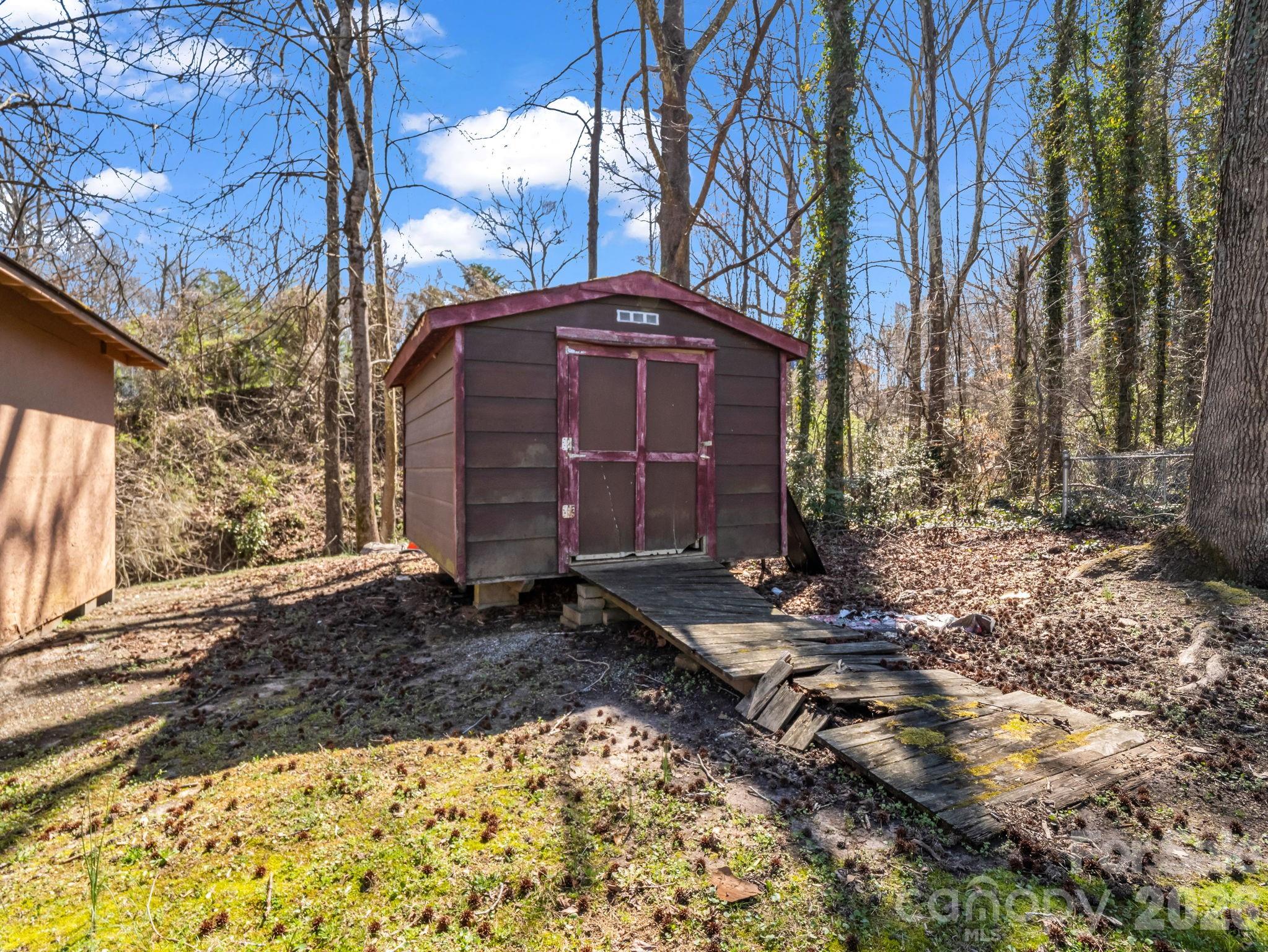 122 Hotel Hill Drive Property Photo 22