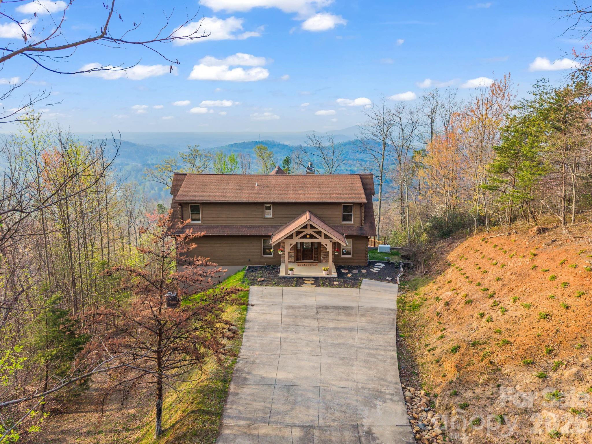 110 Chetan Way Property Photo 3