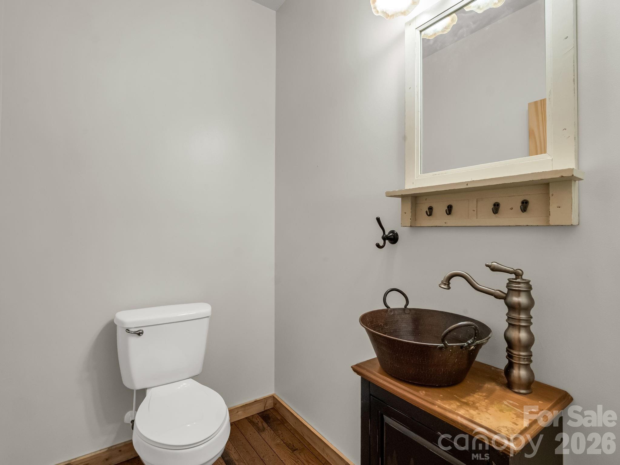 110 Chetan Way Property Photo 22