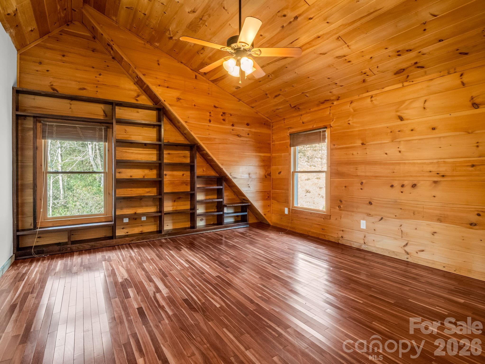 110 Chetan Way Property Photo 29