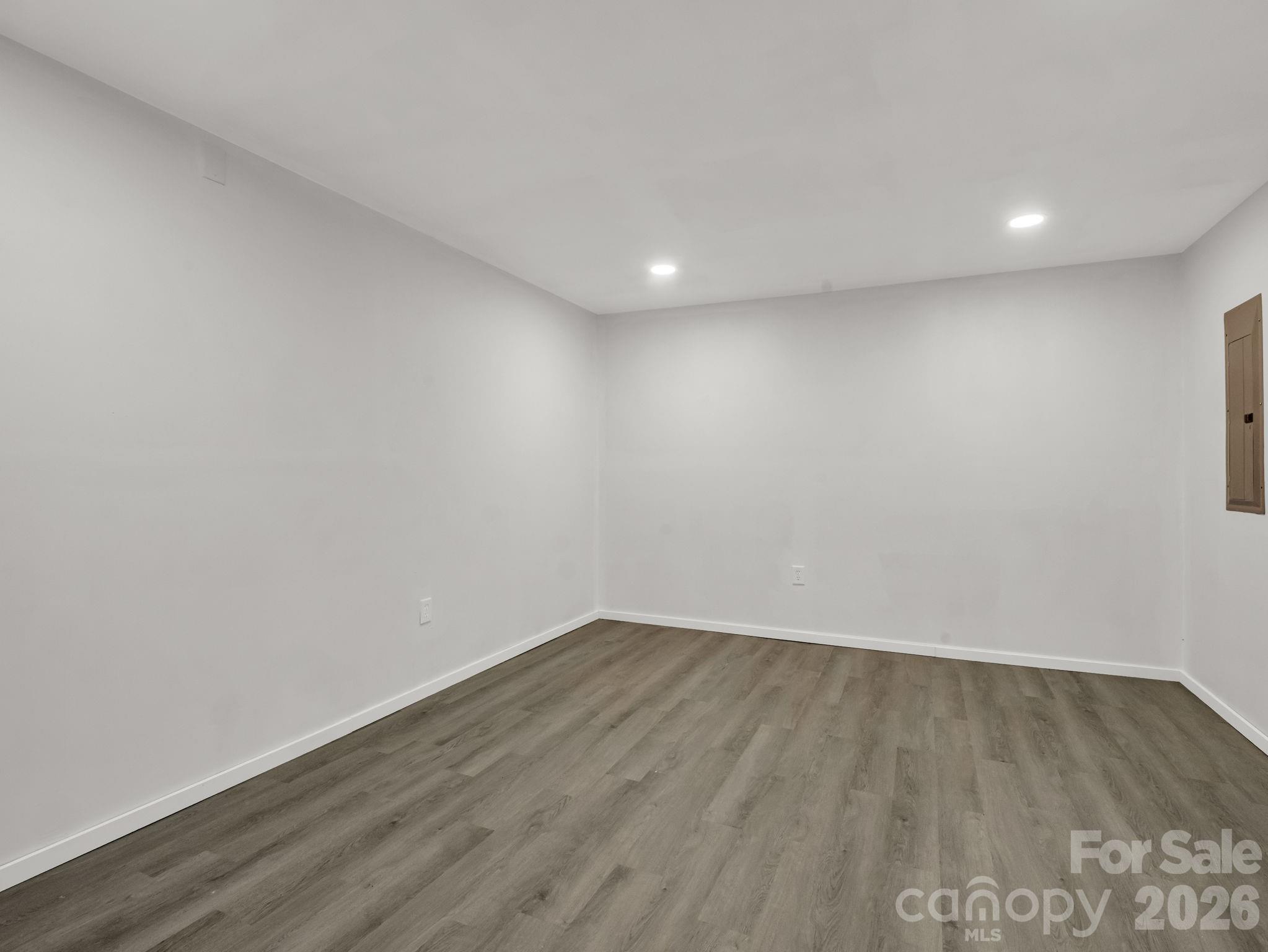 110 Chetan Way Property Photo 40