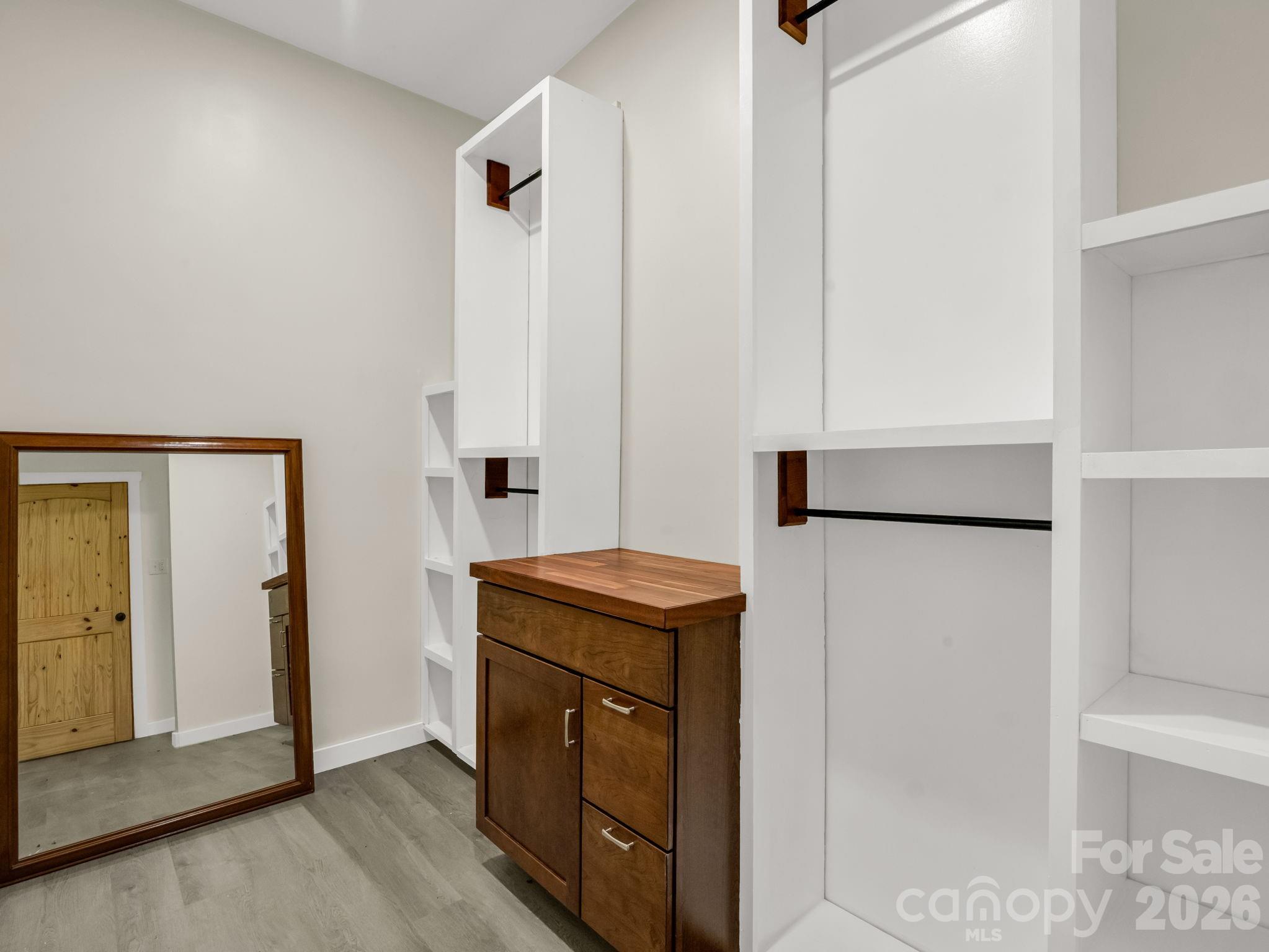 110 Chetan Way Property Photo 41