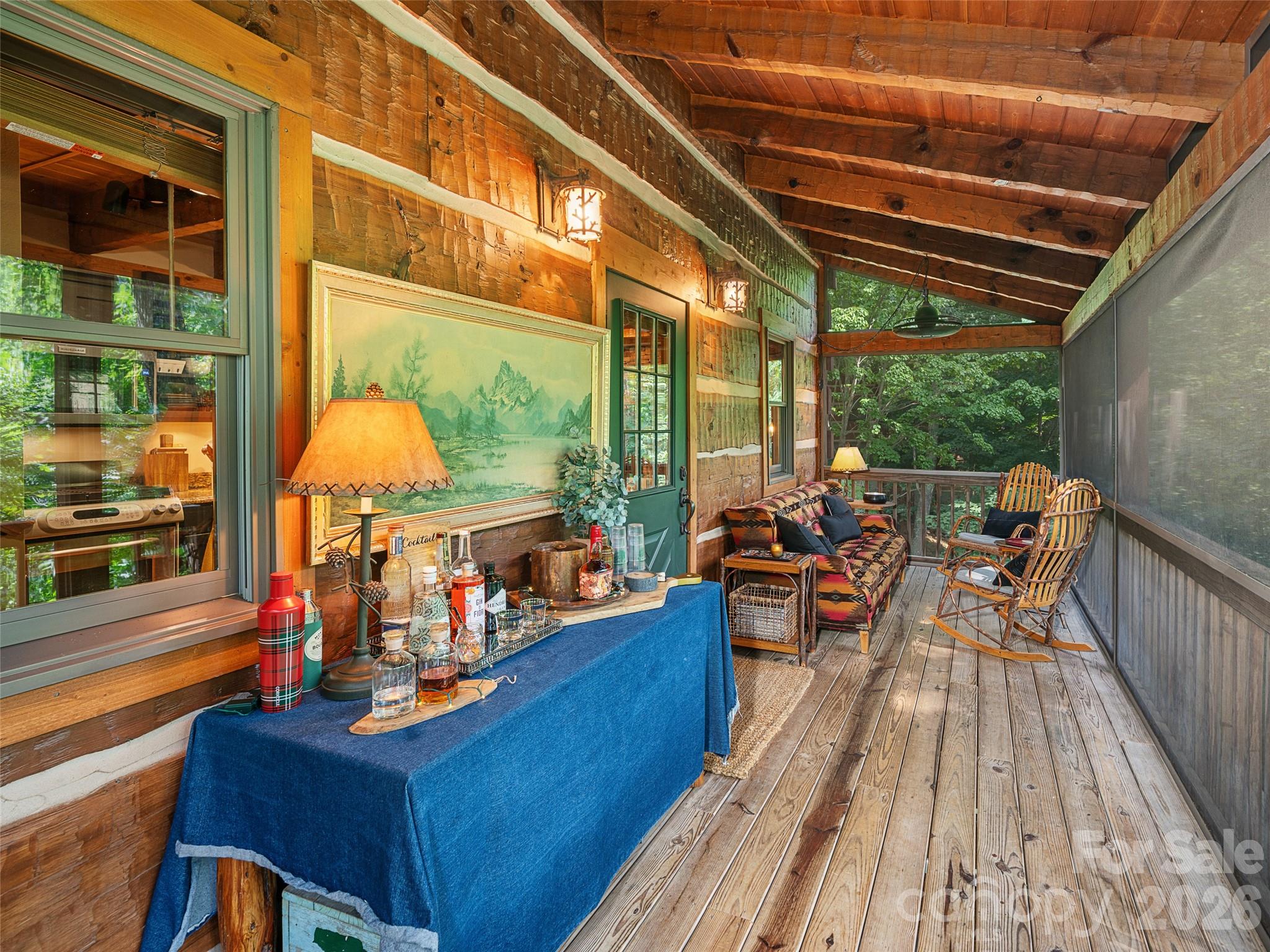 181 Grinnin Sun Road Property Photo 3