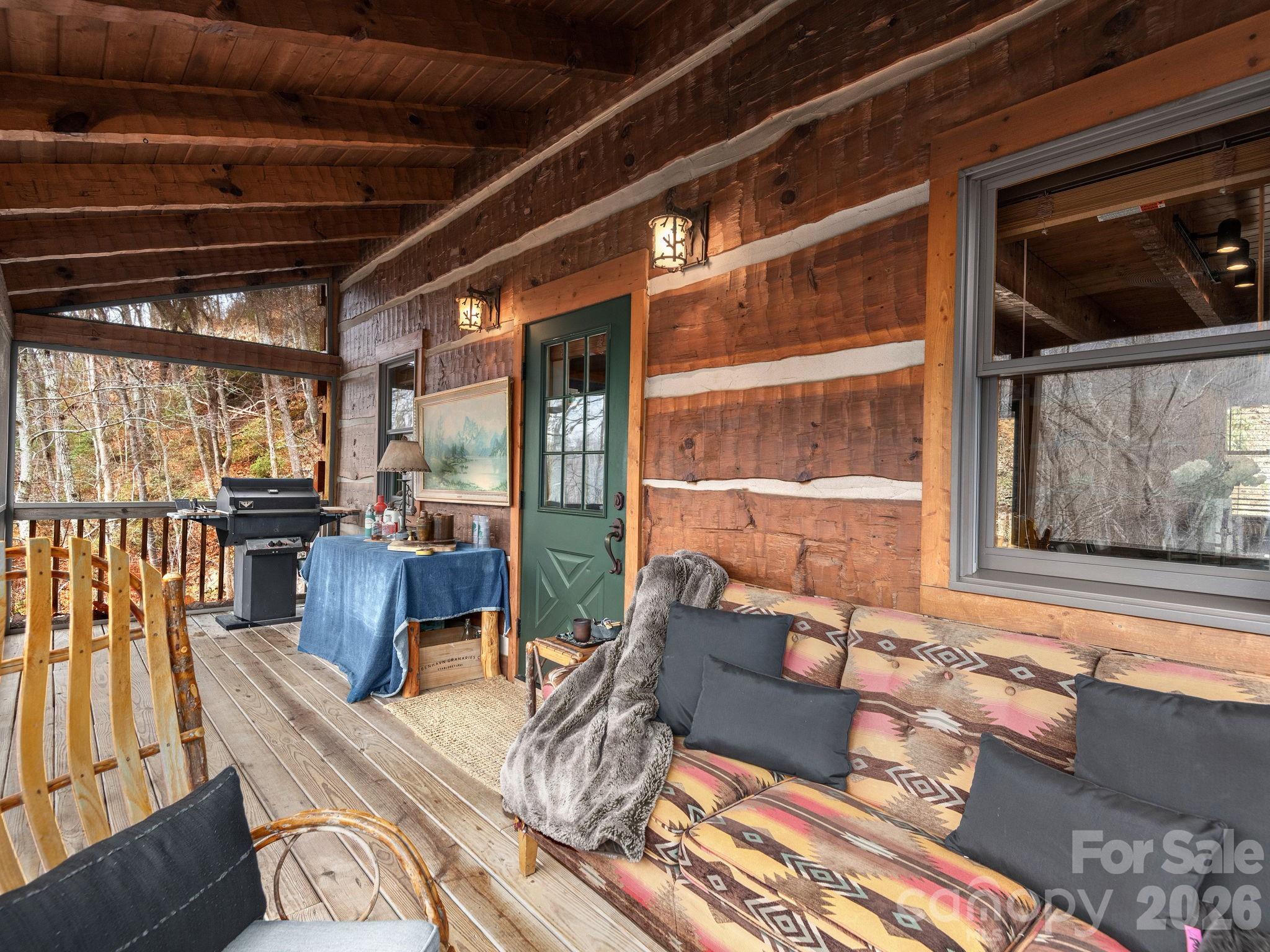 181 Grinnin Sun Road Property Photo 15