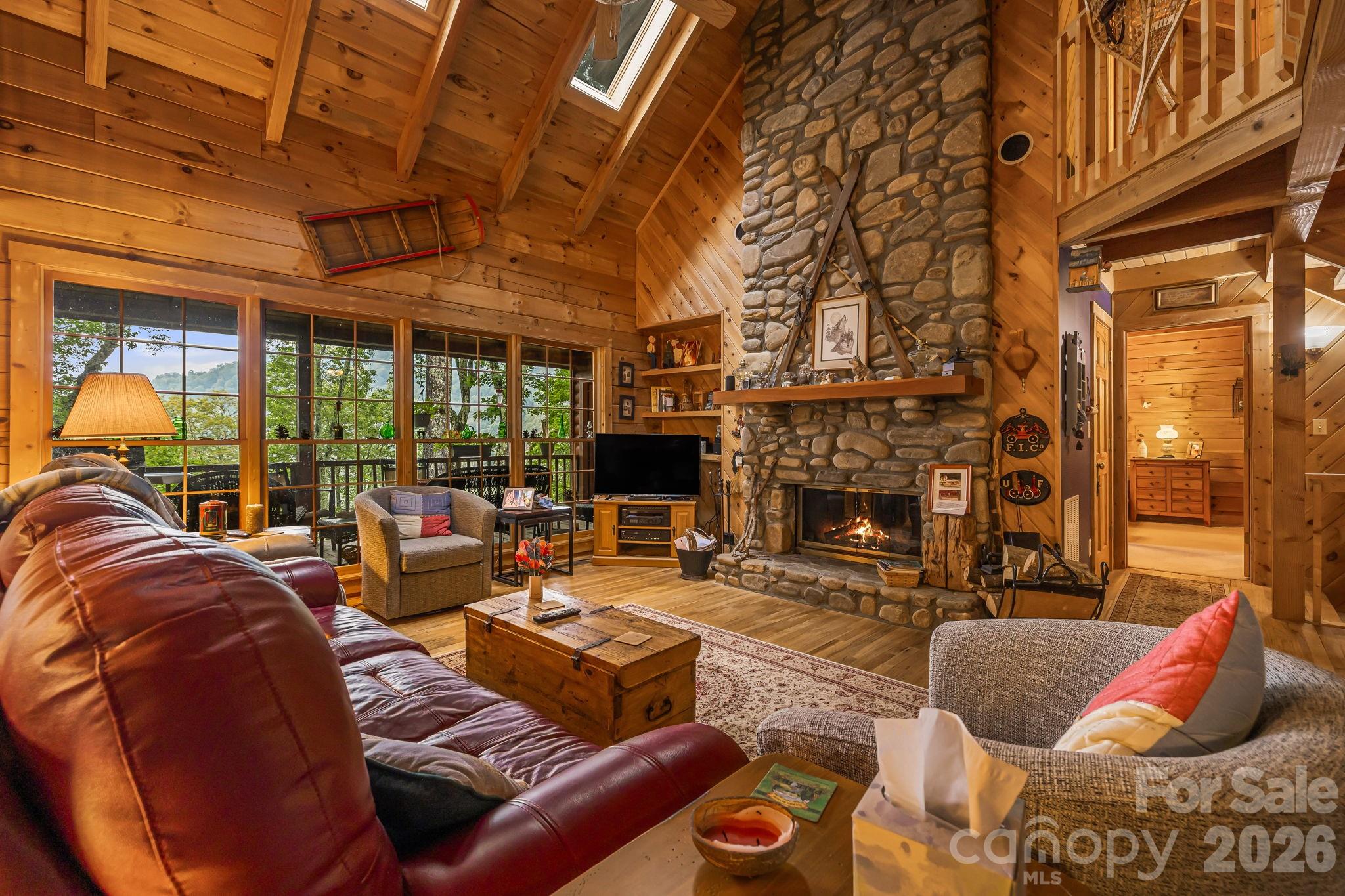 215 Goldenleaf Road Property Photo 1