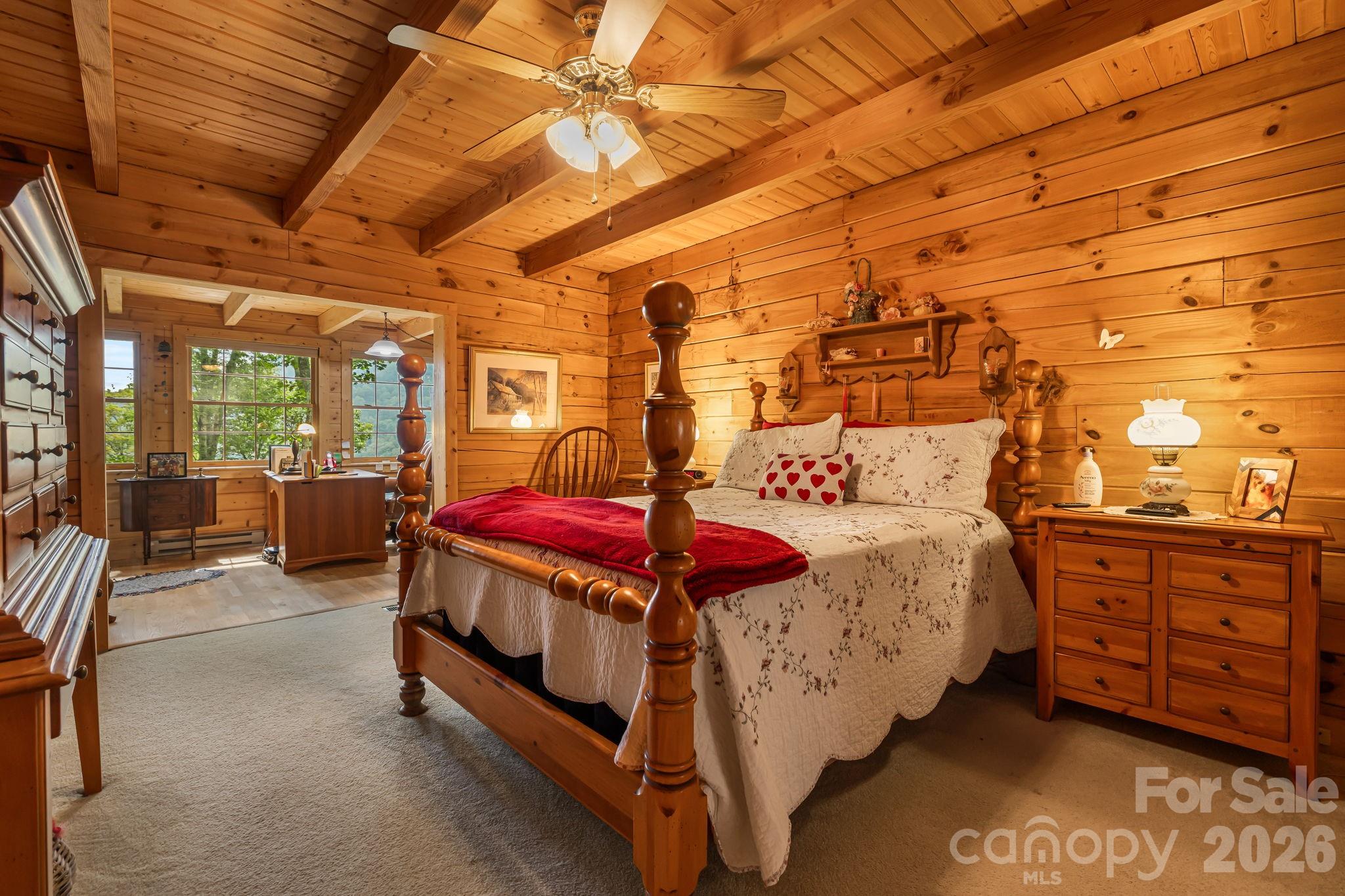 215 Goldenleaf Road Property Photo 18