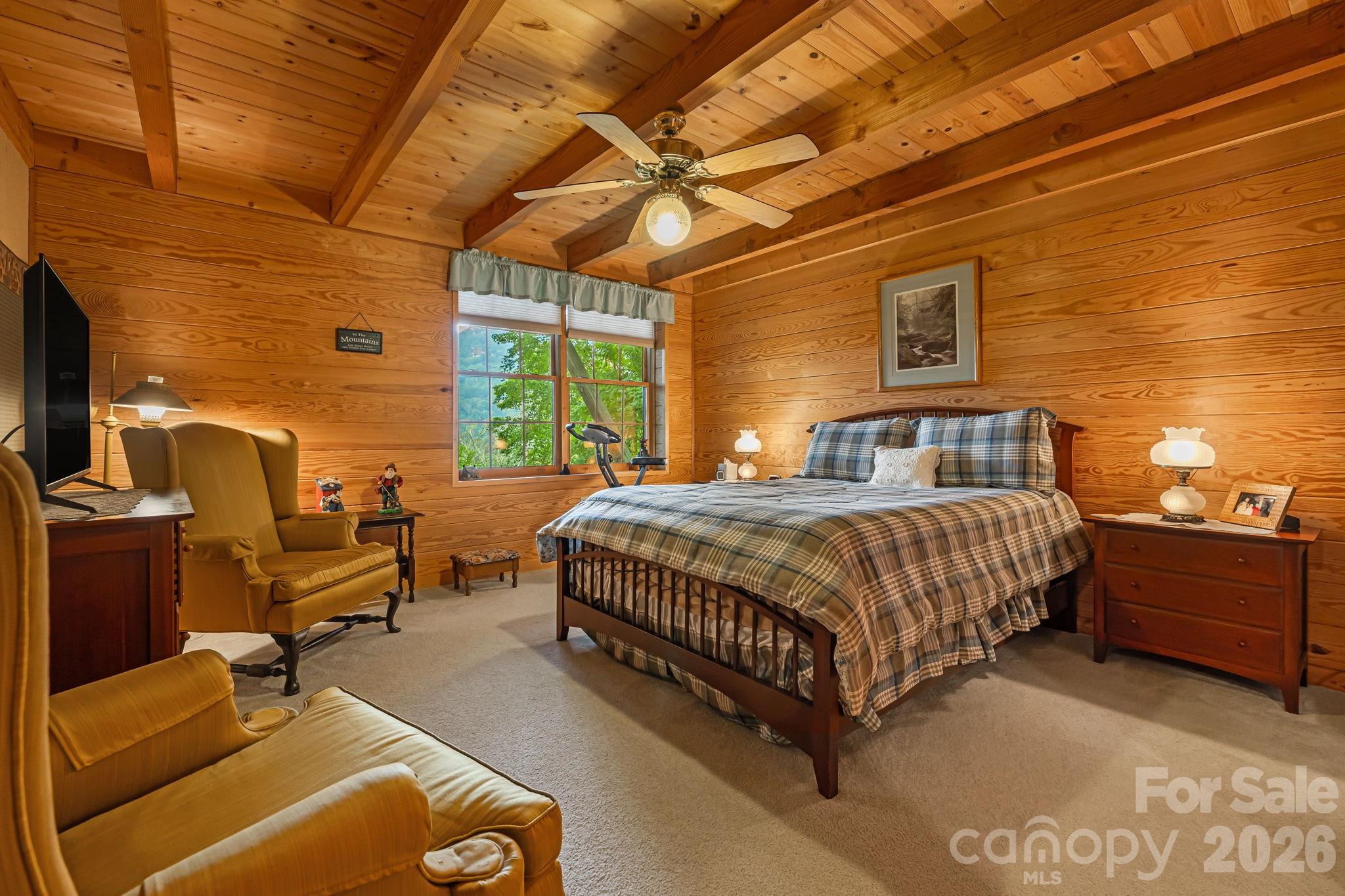 215 Goldenleaf Road Property Photo 31