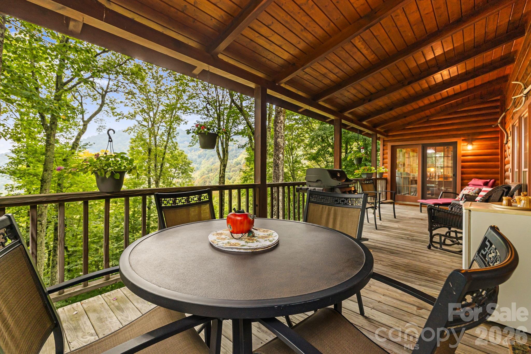 215 Goldenleaf Road Property Photo 35
