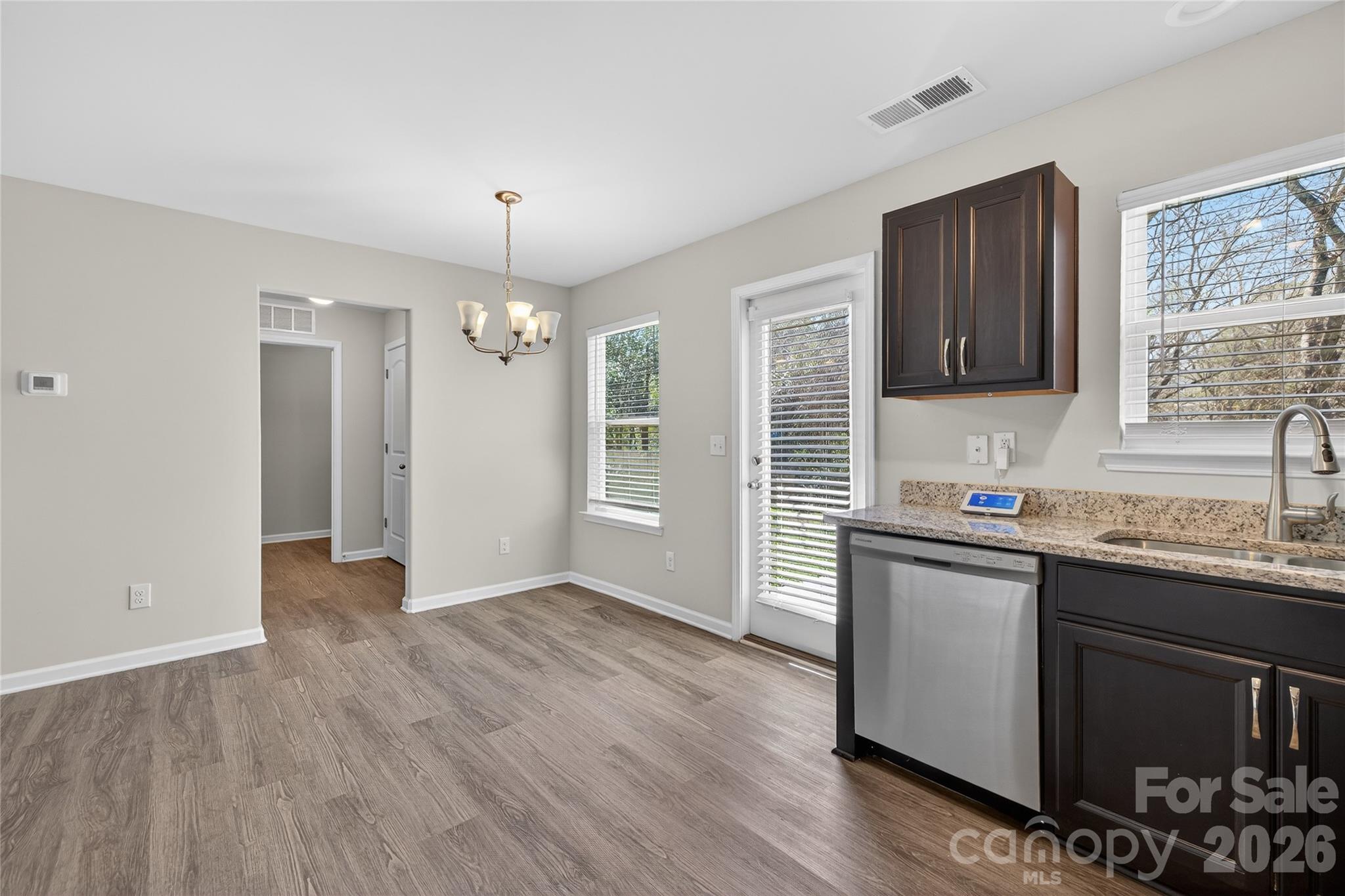 128 Pleasant Hill Street Property Photo 8