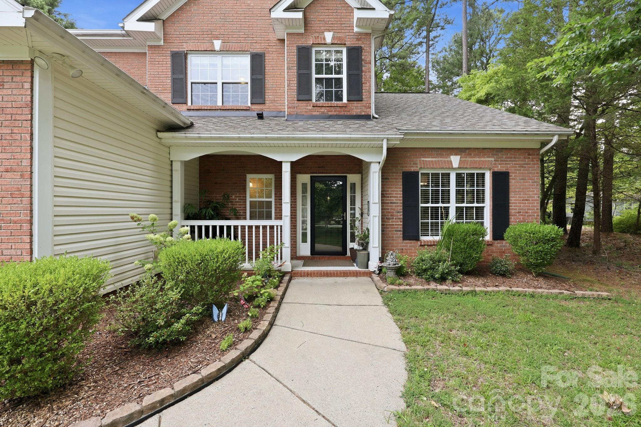 8821 Hambright Road Property Photo 2