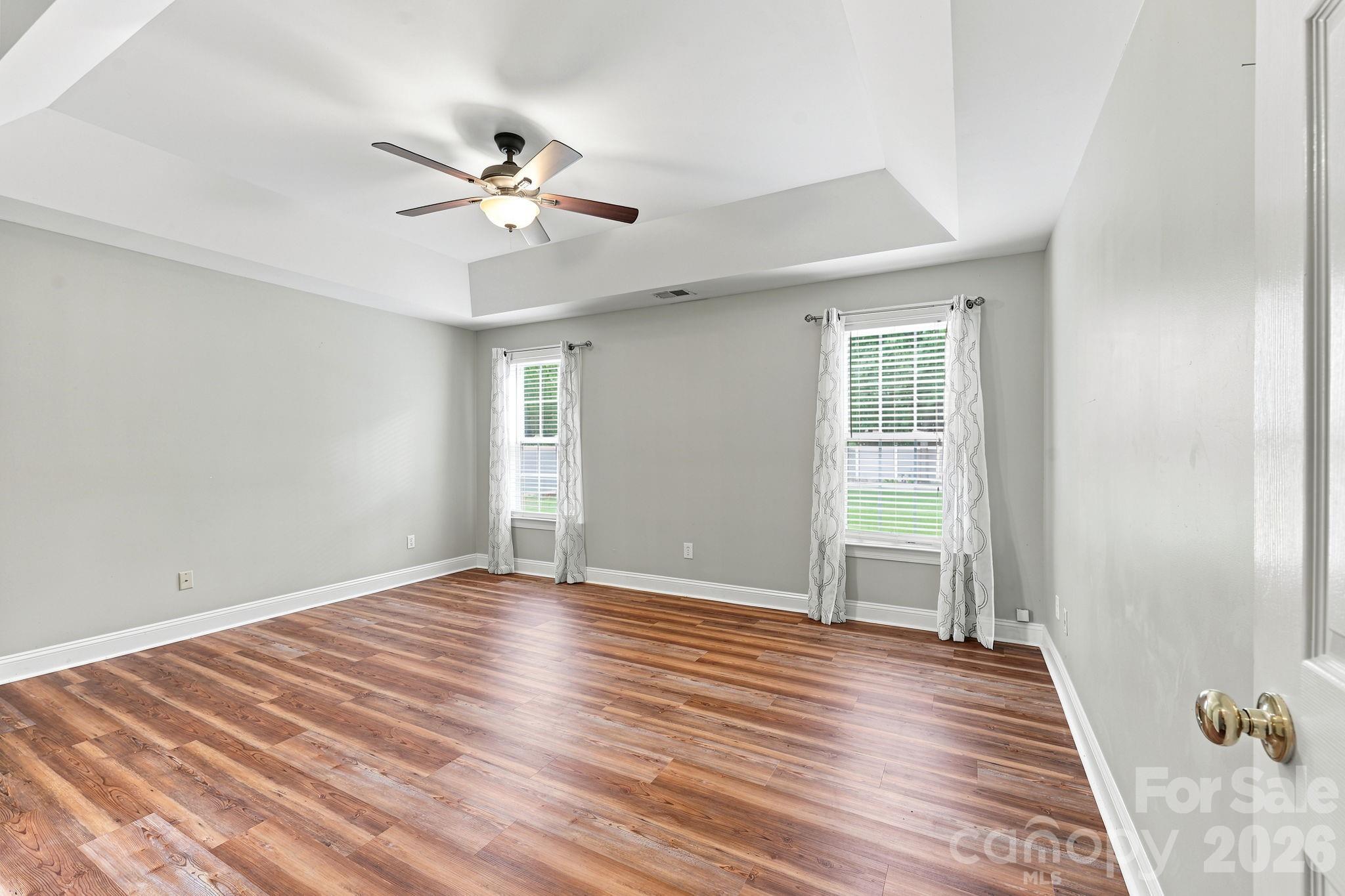 8821 Hambright Road Property Photo 14