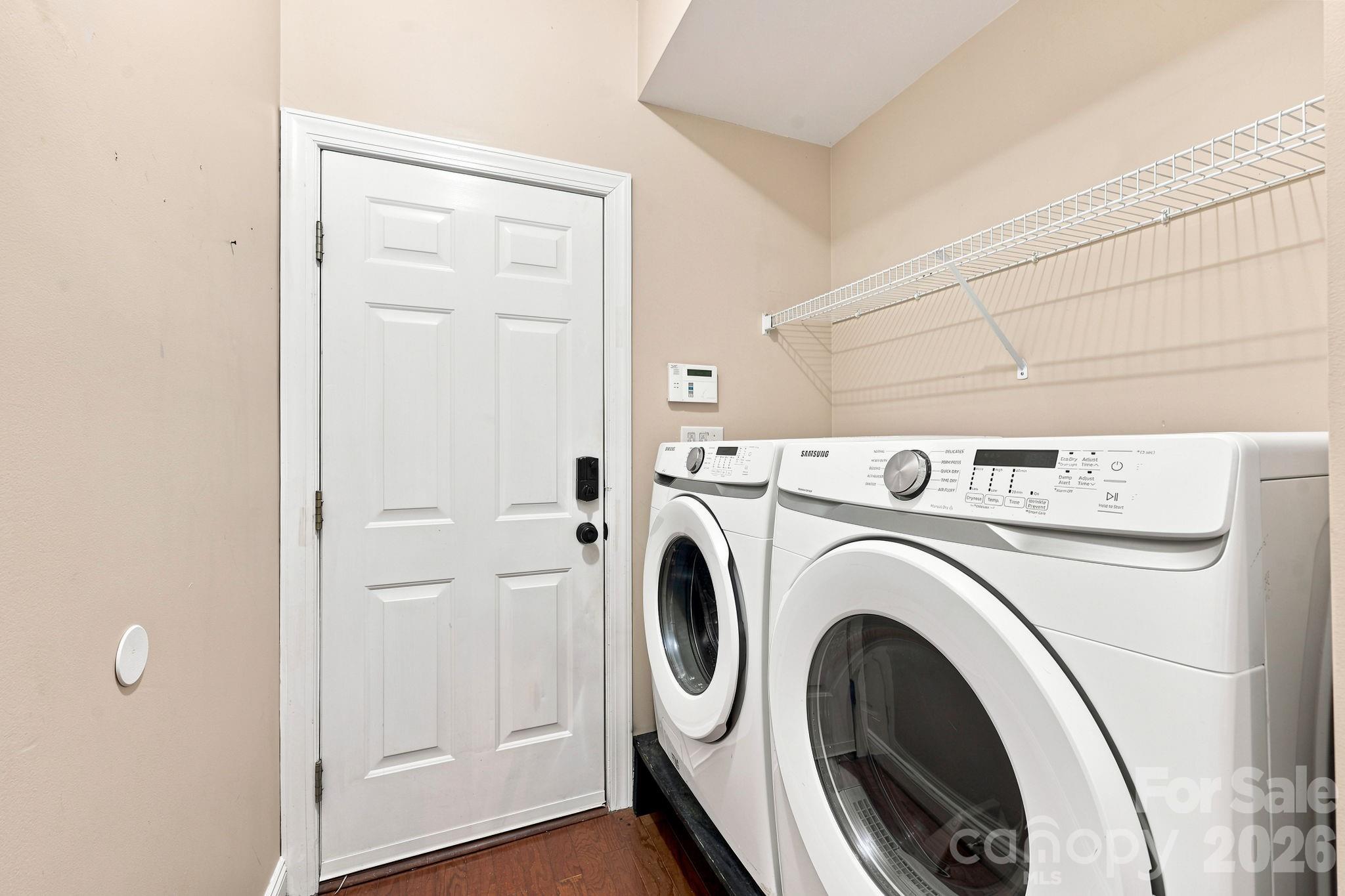 8821 Hambright Road Property Photo 21