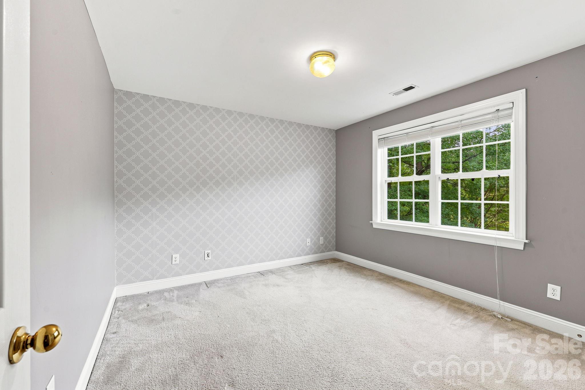 8821 Hambright Road Property Photo 24