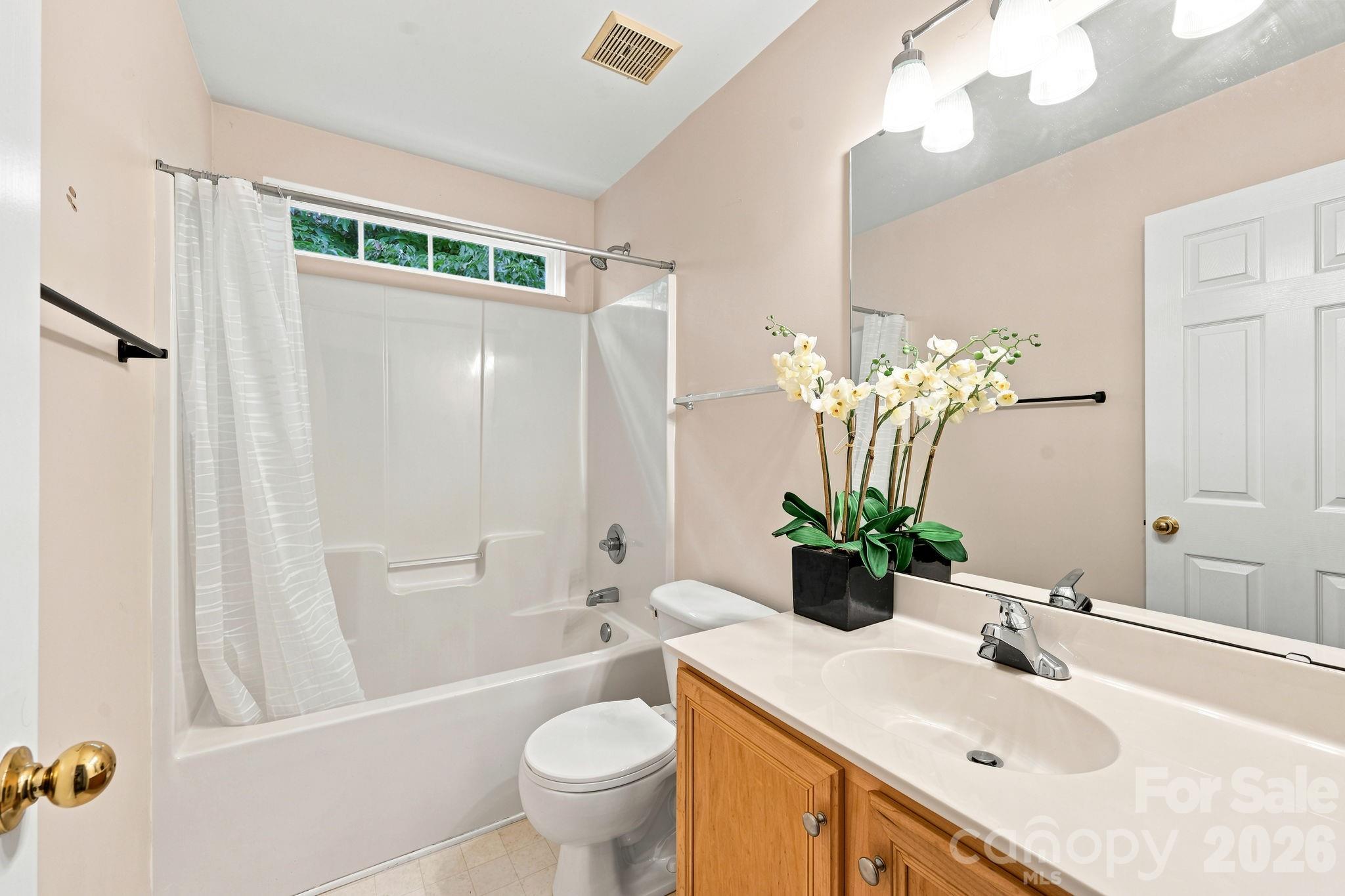 8821 Hambright Road Property Photo 30