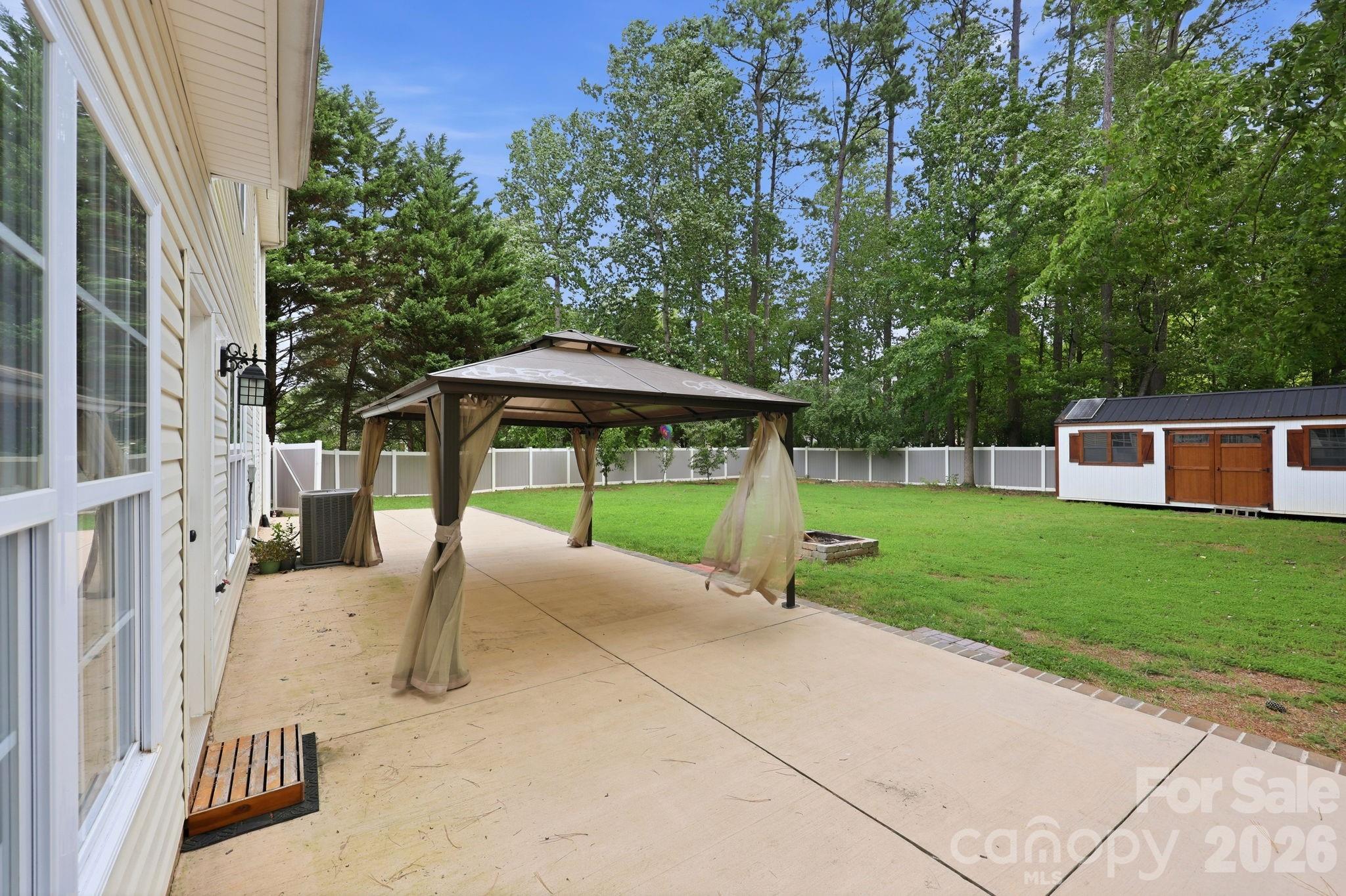 8821 Hambright Road Property Photo 34