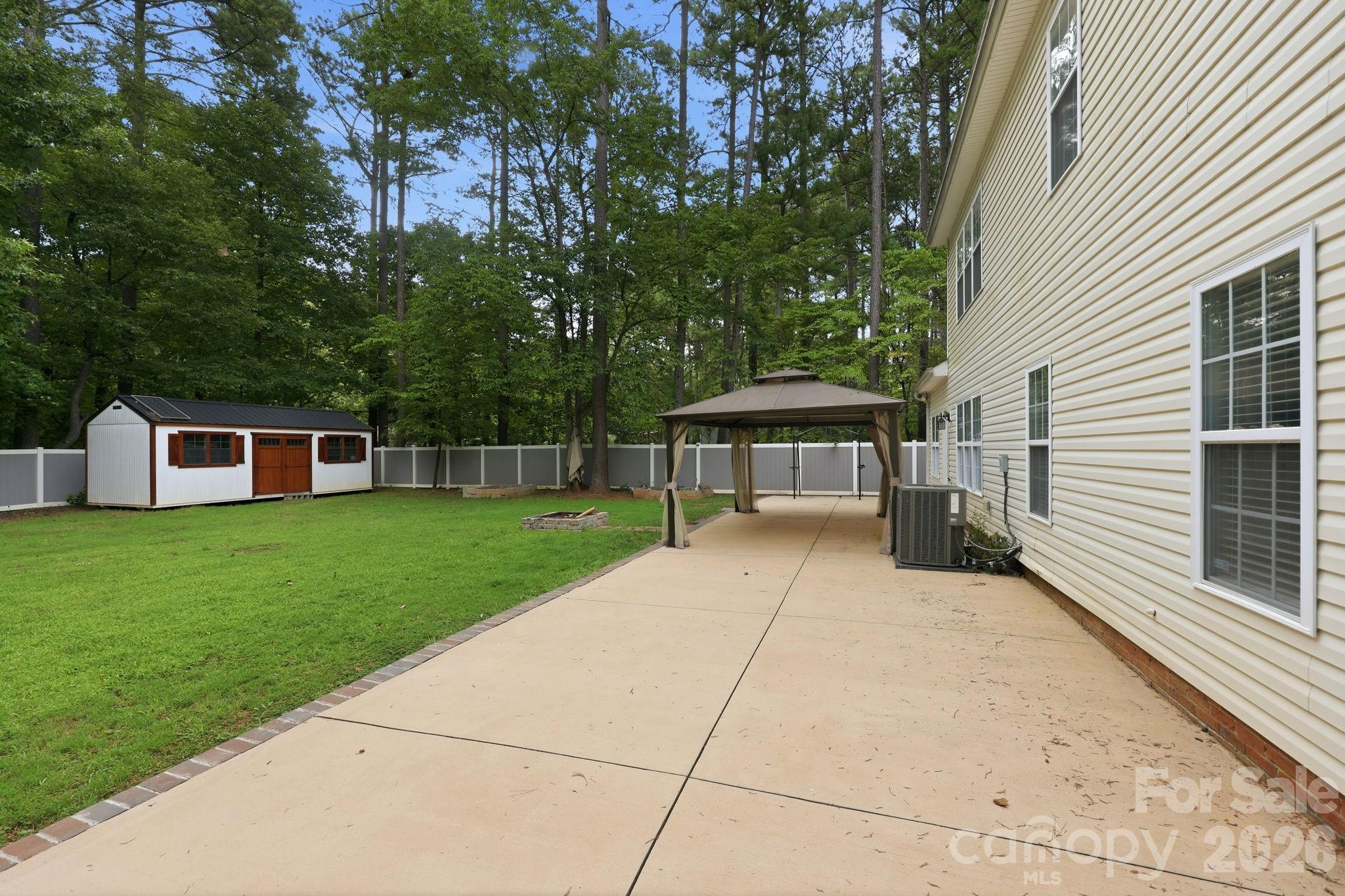 8821 Hambright Road Property Photo 36