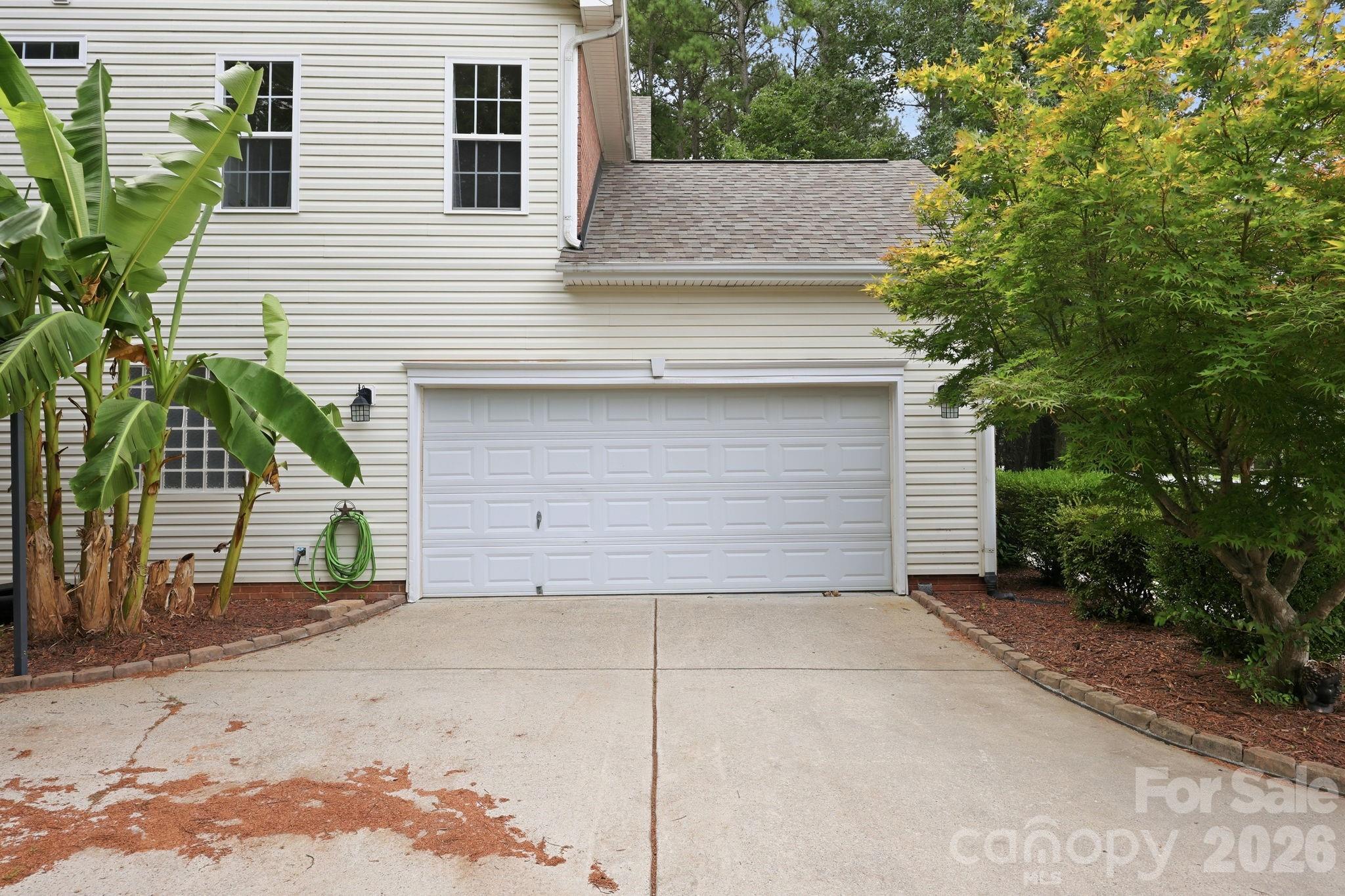 8821 Hambright Road Property Photo 42
