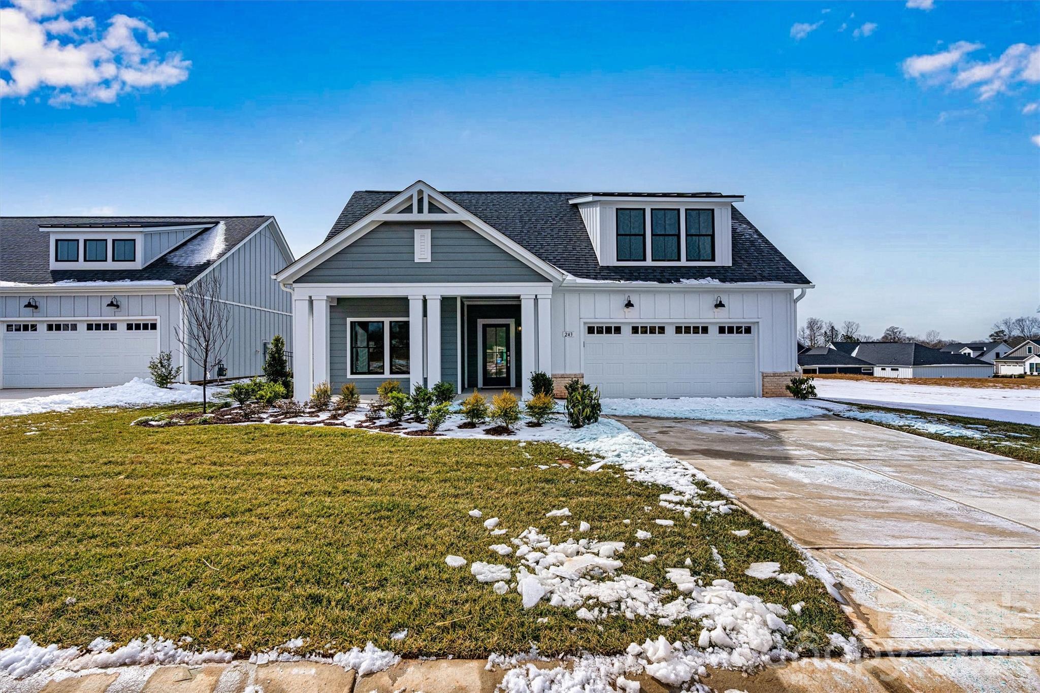 169 Alenda Lux Circle Property Photo 1