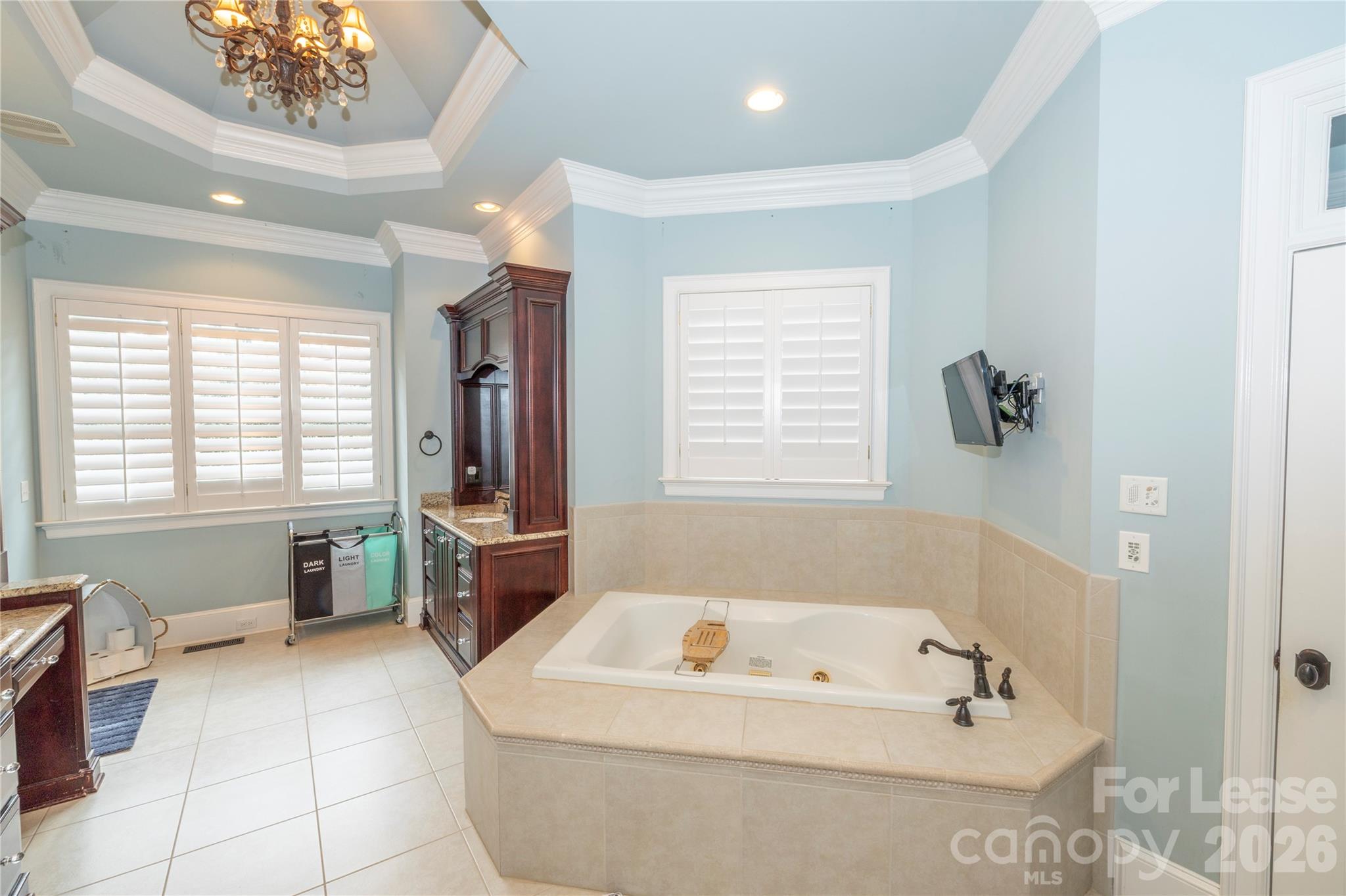 19001 Double Eagle Drive Property Photo 10