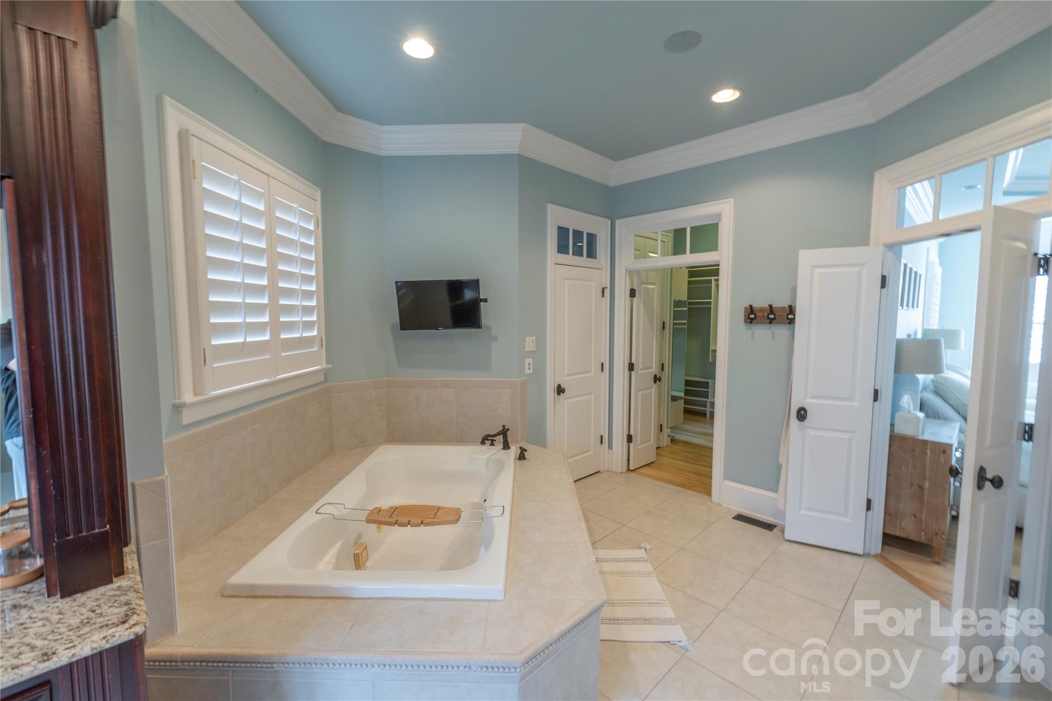 19001 Double Eagle Drive Property Photo 30