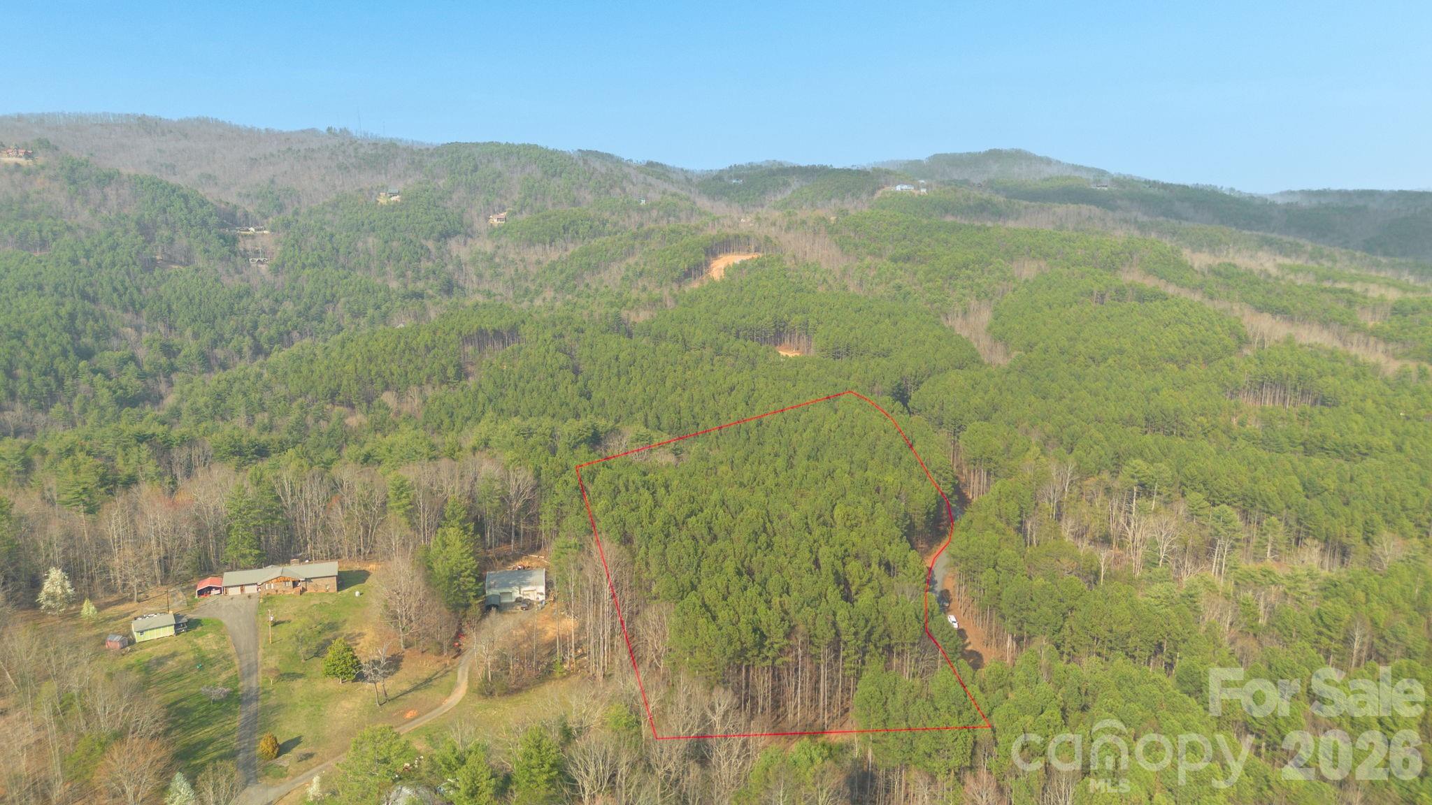 4196 South View Boulevard Property Photo 3