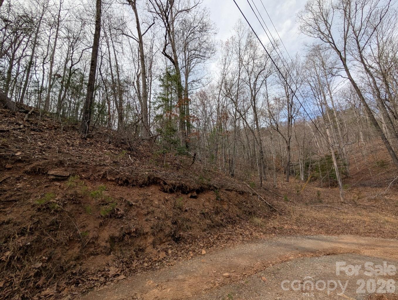 4960 Singleton Drive Property Photo 3