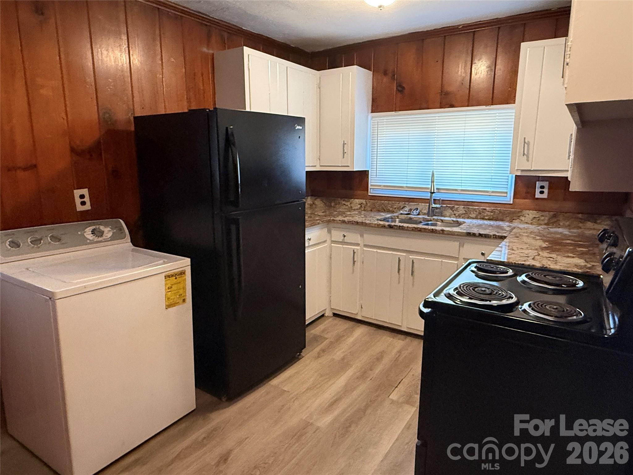 3104 Creighton Drive Property Photo 3