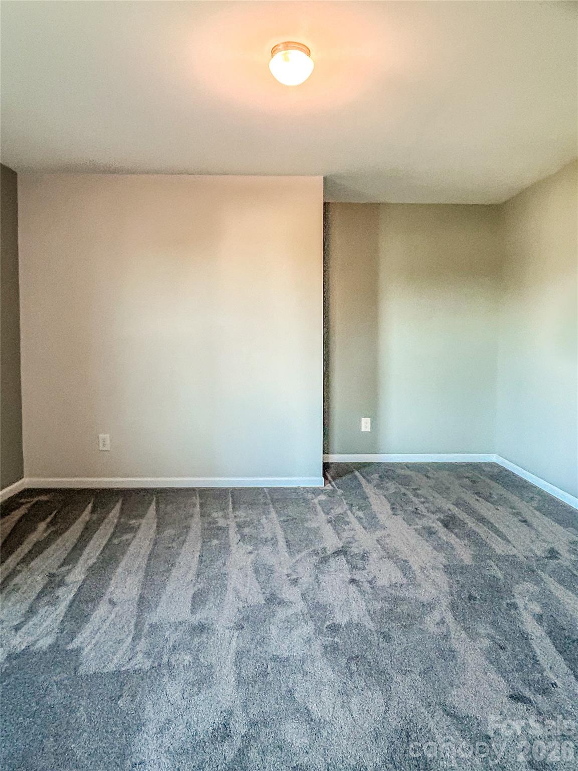 2416 Chinkapin Court Property Photo 25