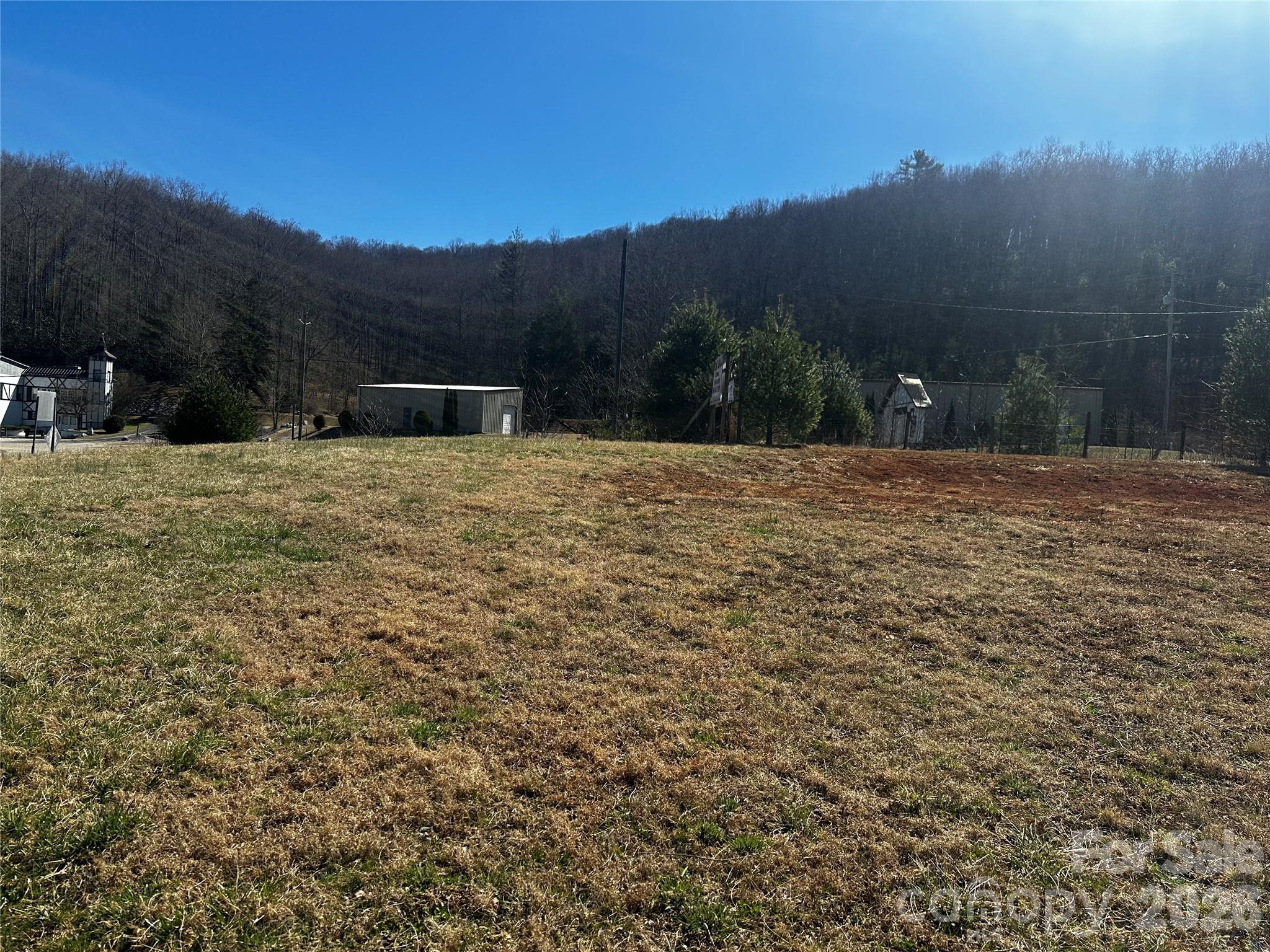 400 Old Dale Road Property Photo 1