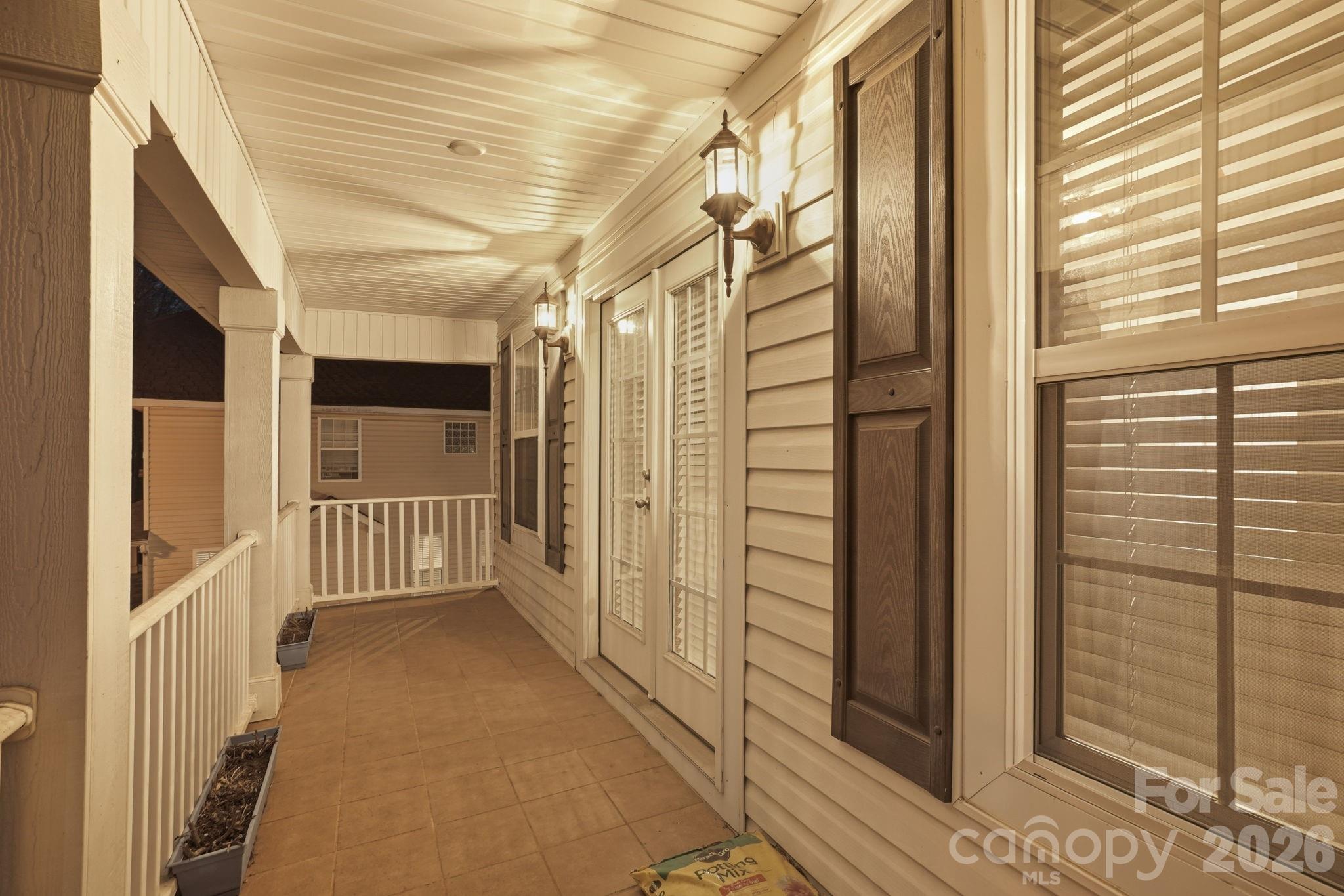 13062 Windy Lea Lane Property Photo 5