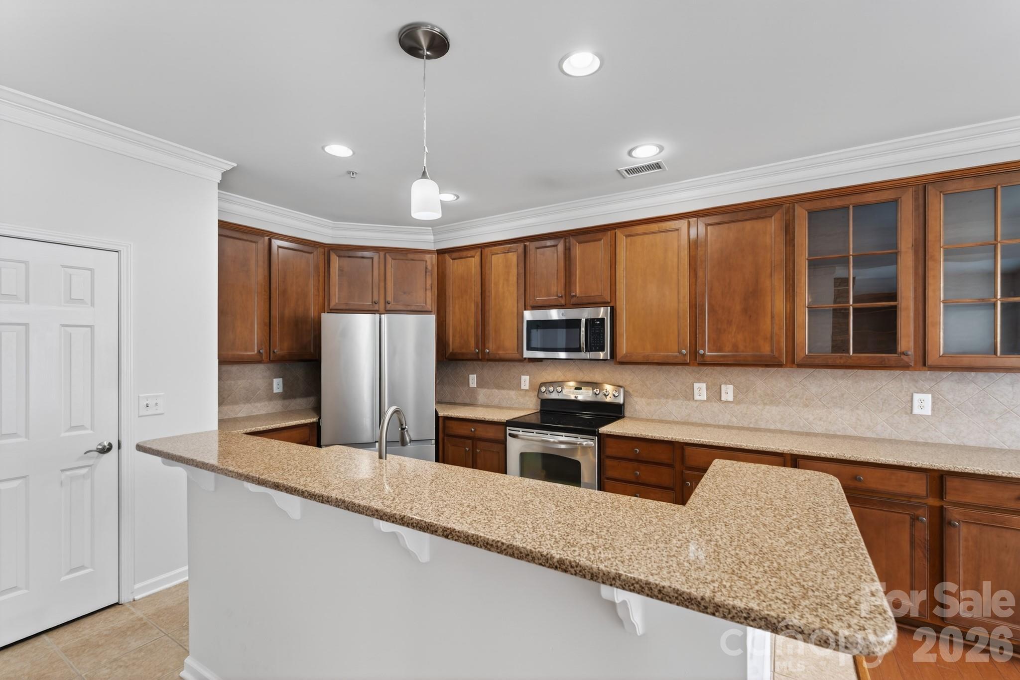 114 Inlet Point Drive Property Photo 8