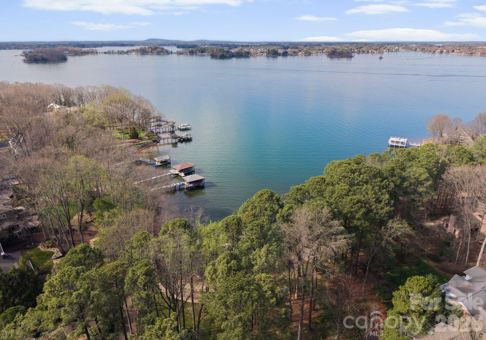 16208 Weatherly Way Property Photo 2