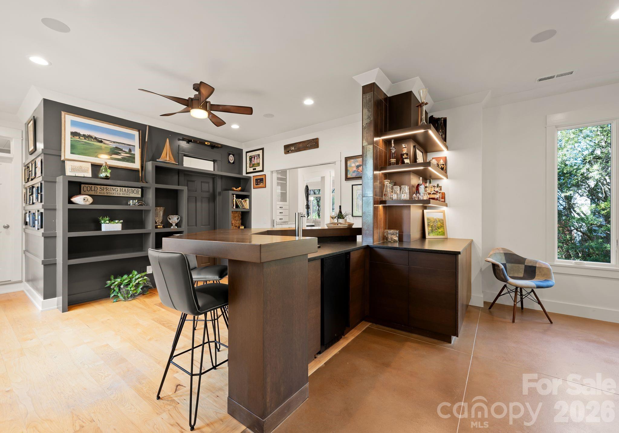 16208 Weatherly Way Property Photo 16