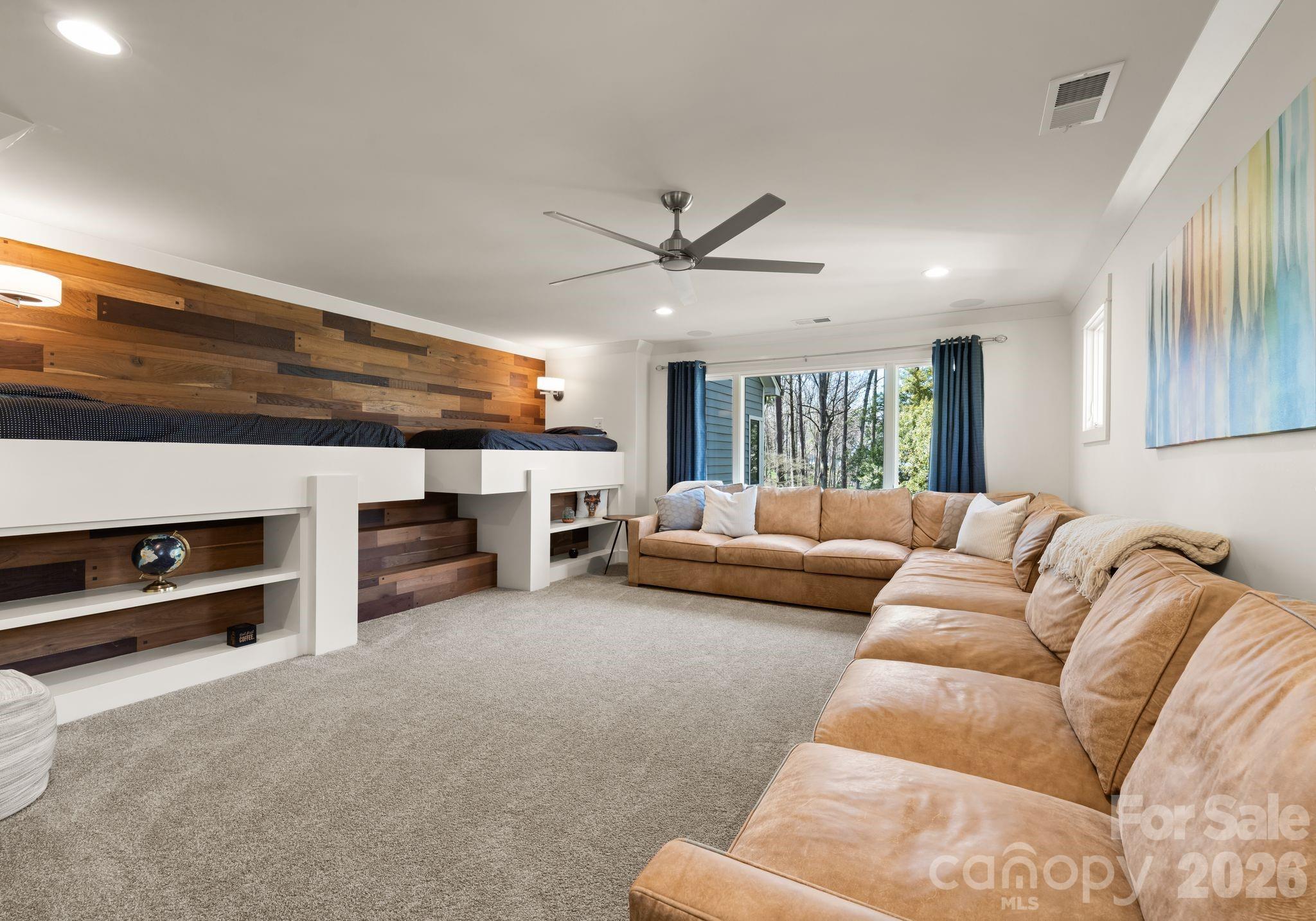 16208 Weatherly Way Property Photo 23