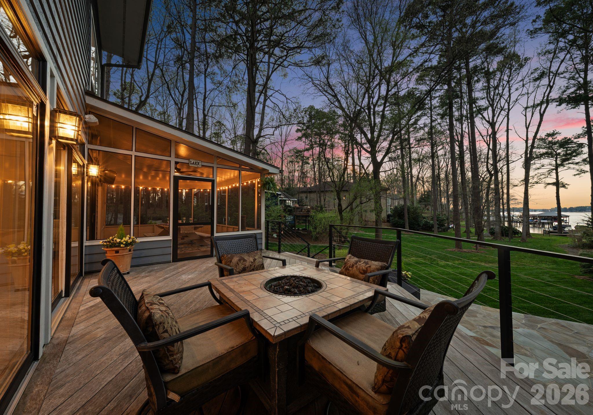 16208 Weatherly Way Property Photo 34