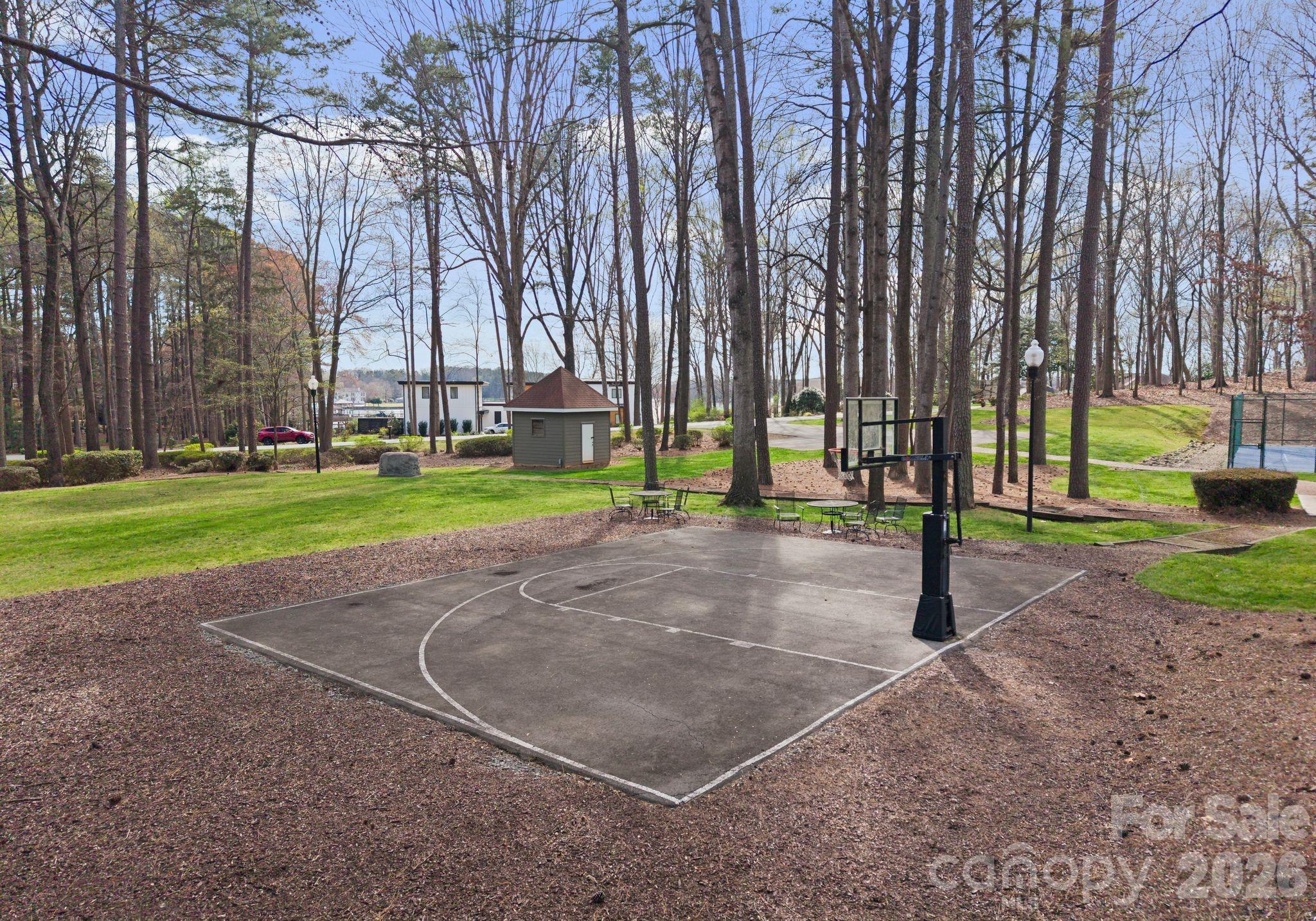 16208 Weatherly Way Property Photo 44