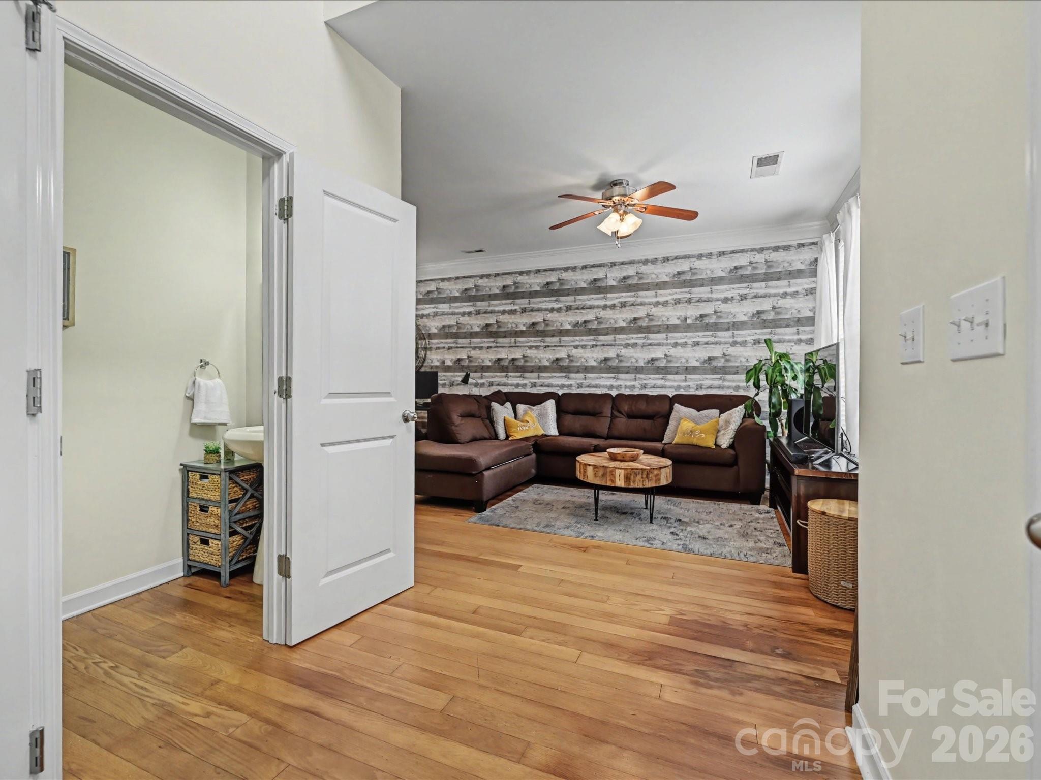 8421 Scotney Bluff Avenue Property Photo 4