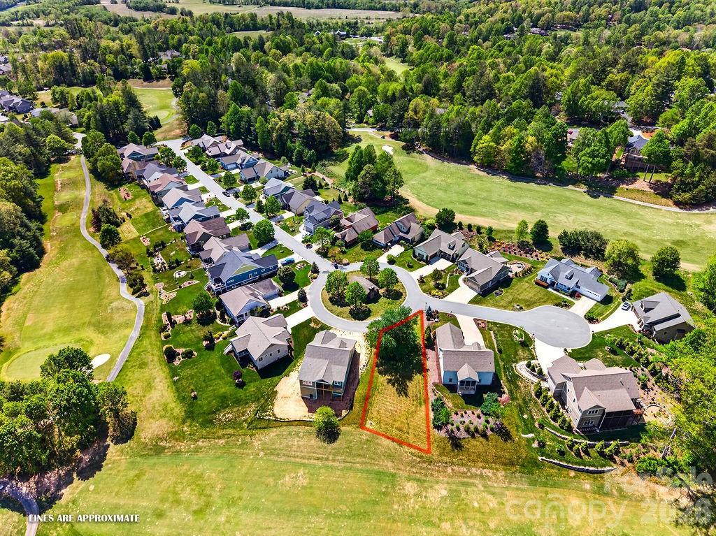 156 Triple Fairways Drive Property Photo 4