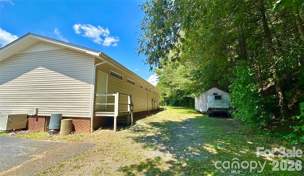 4092/4070 Hickory Boulevard Property Photo 11